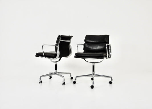 Set of 2 Black Leather Soft Pad Chairs by Charles & Ray Eames for ICF, 1970s