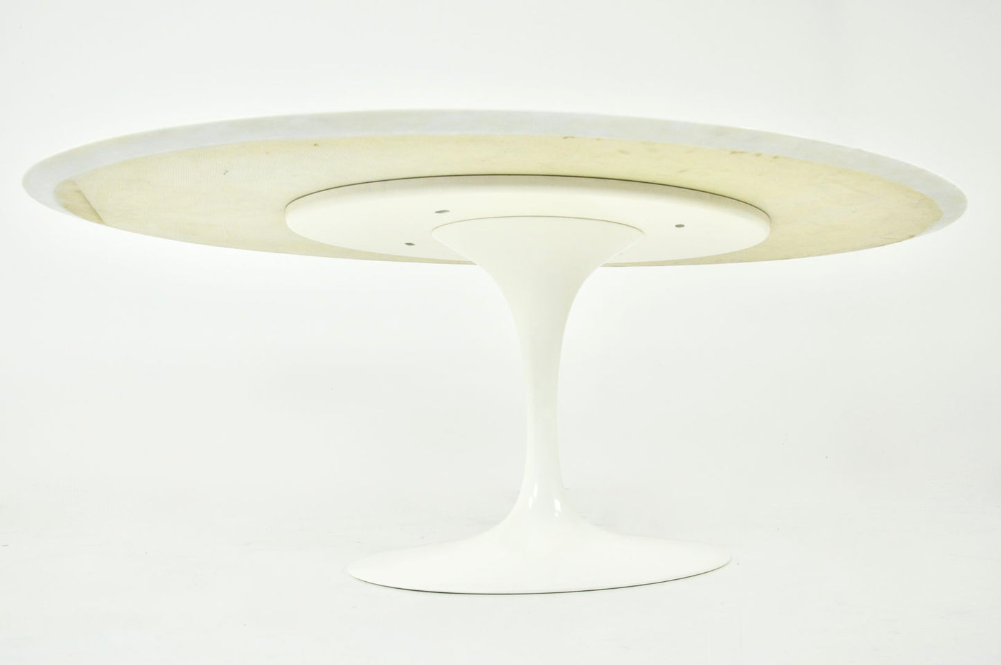 Oval Dining table by Eero Saarinen for Knoll, 1990s