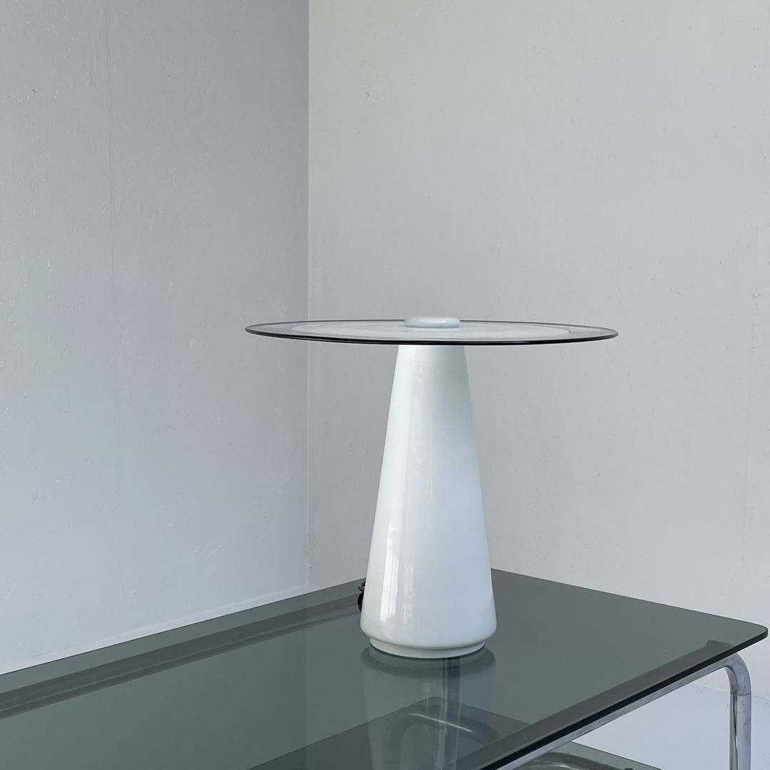 Leucos table lamp