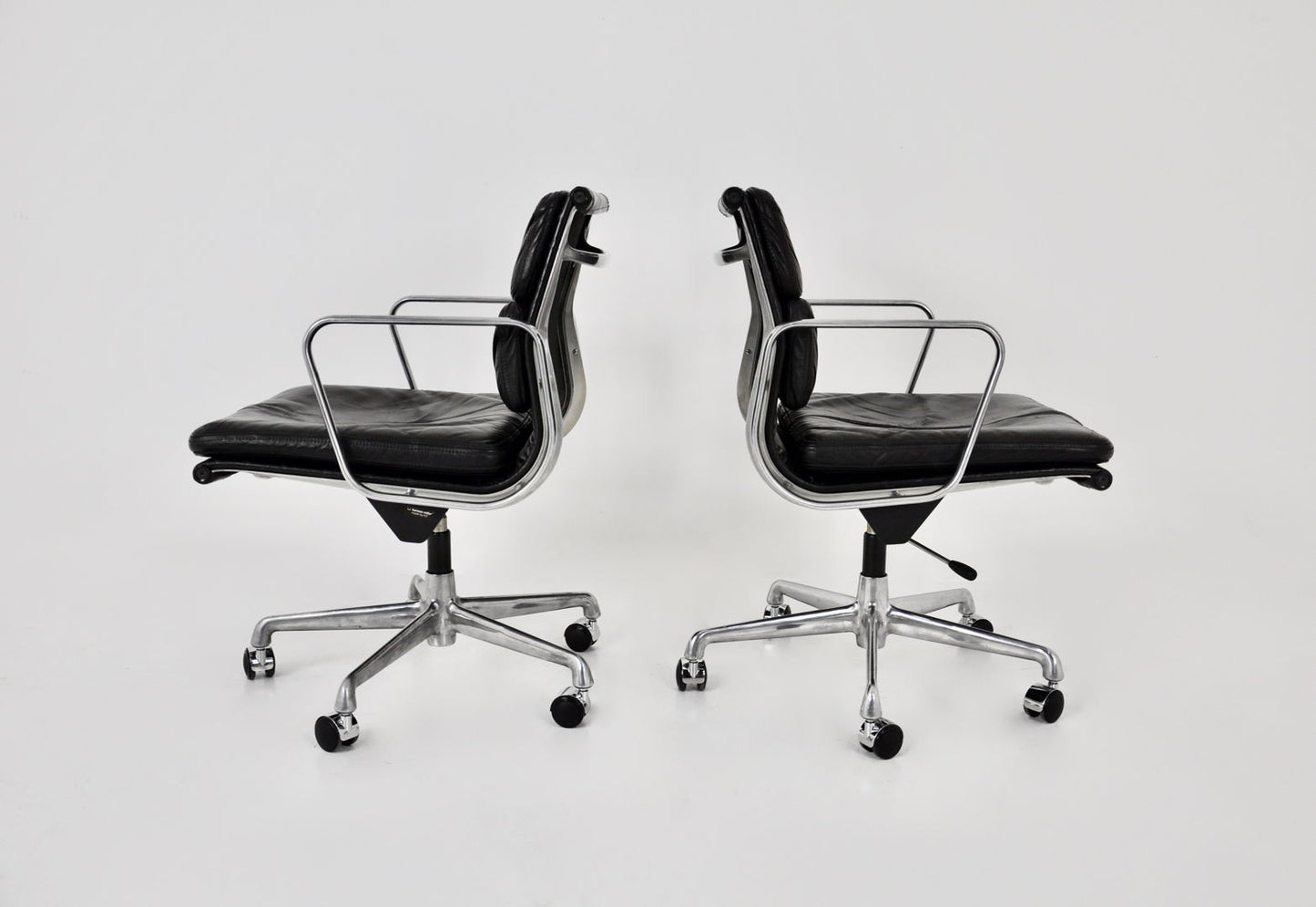 EA217 black Soft Pad Chairs by Charles & Ray Eames for Herman miller, 1970s, Set of 2