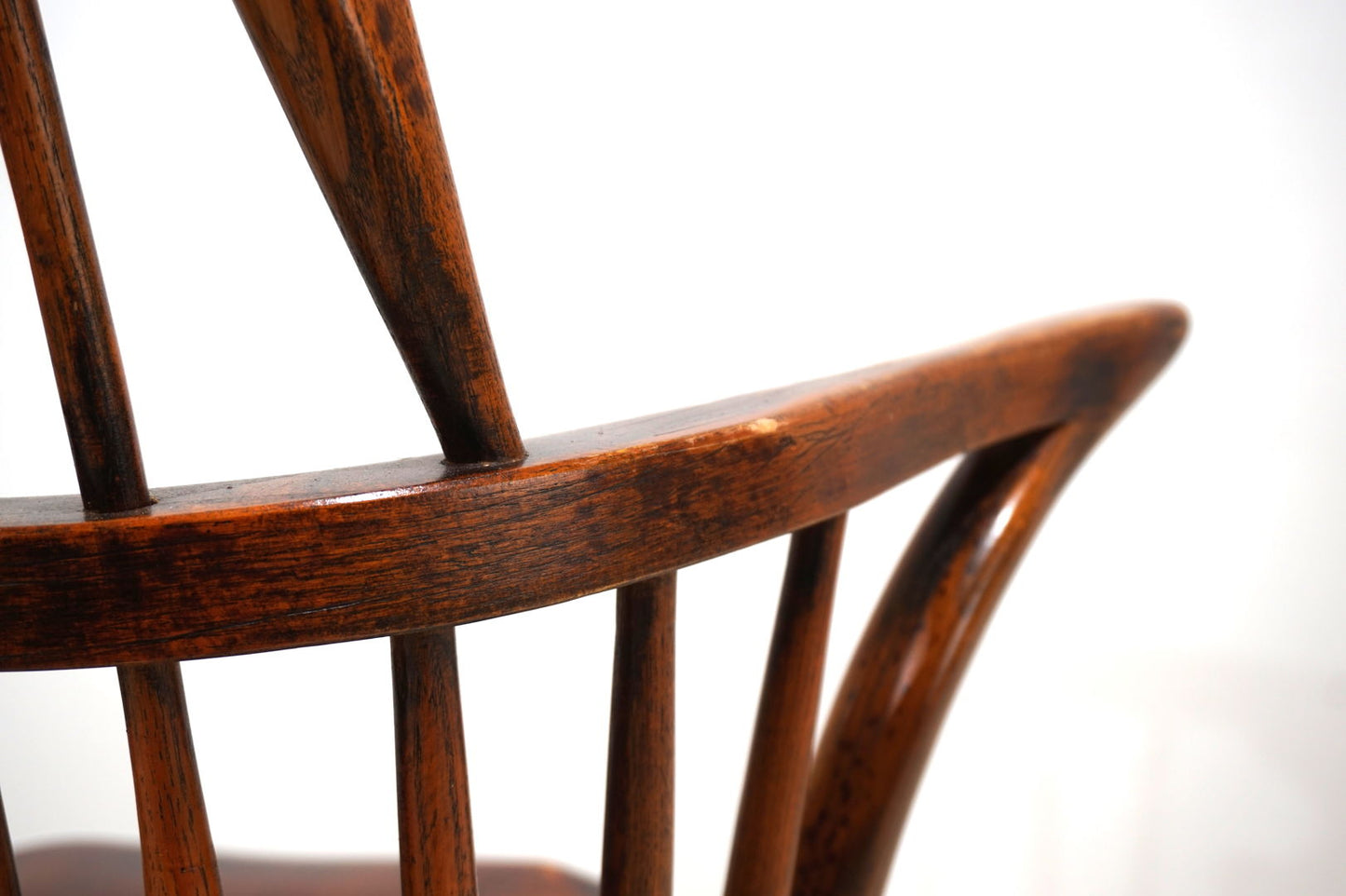 English Windsor chair with armrests