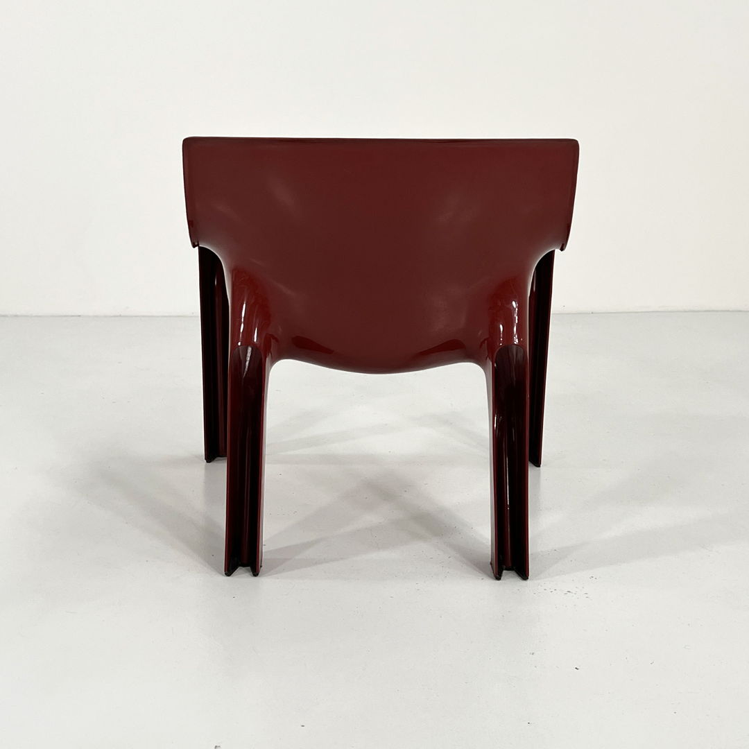 Burgundy Vicario Lounge Chair by Vico Magistretti for Artemide, 1970s