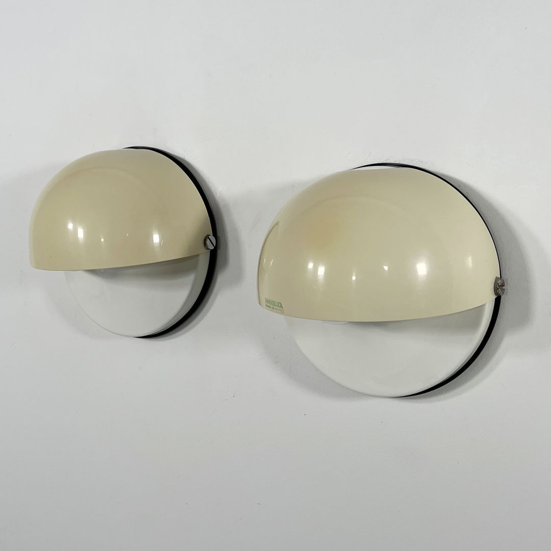 Pair of Mezzanotte Wall Lights from Guzzini, 1970s