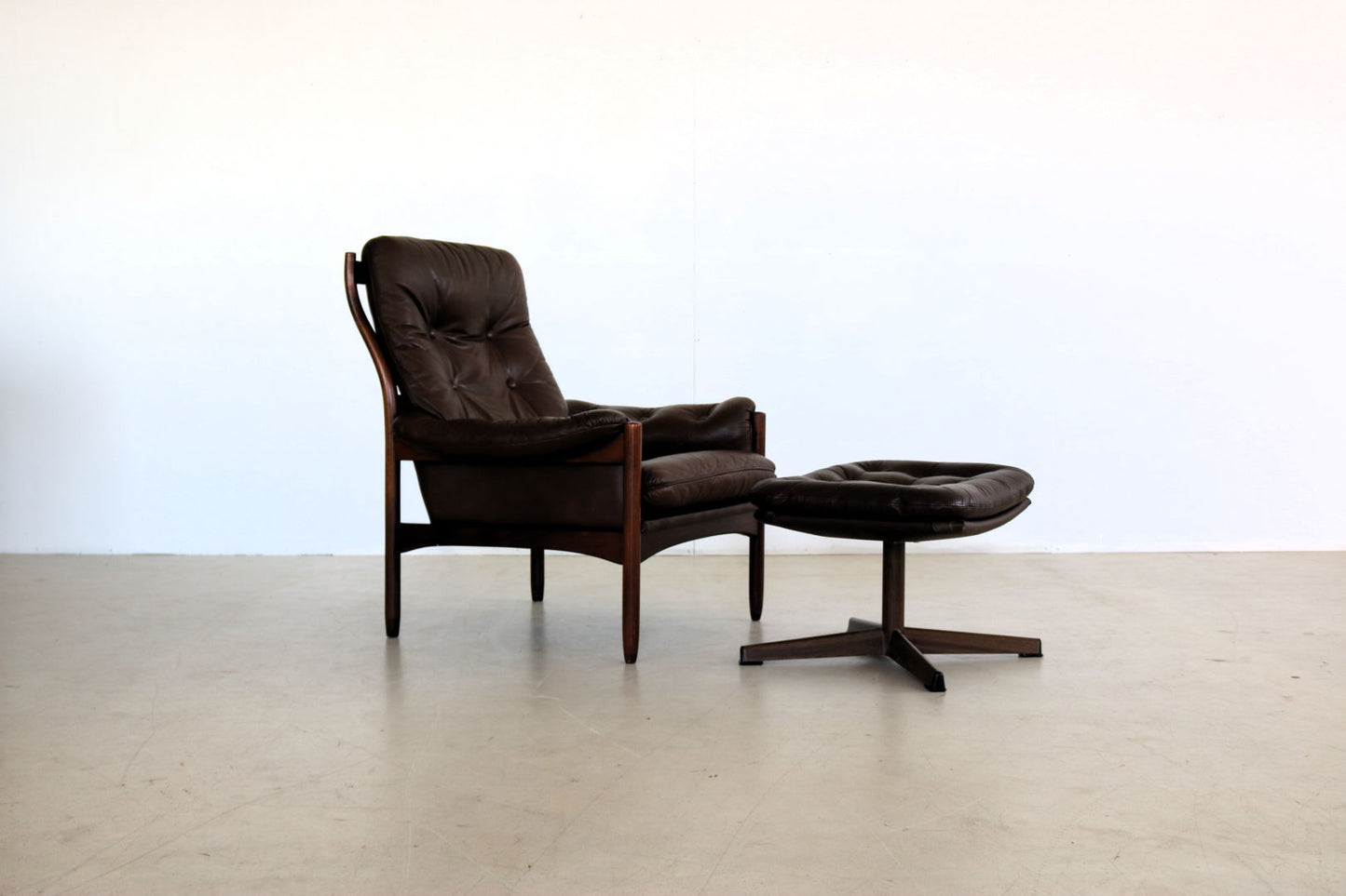 vintage easy chair | armchair | G-Mobel | Sweden