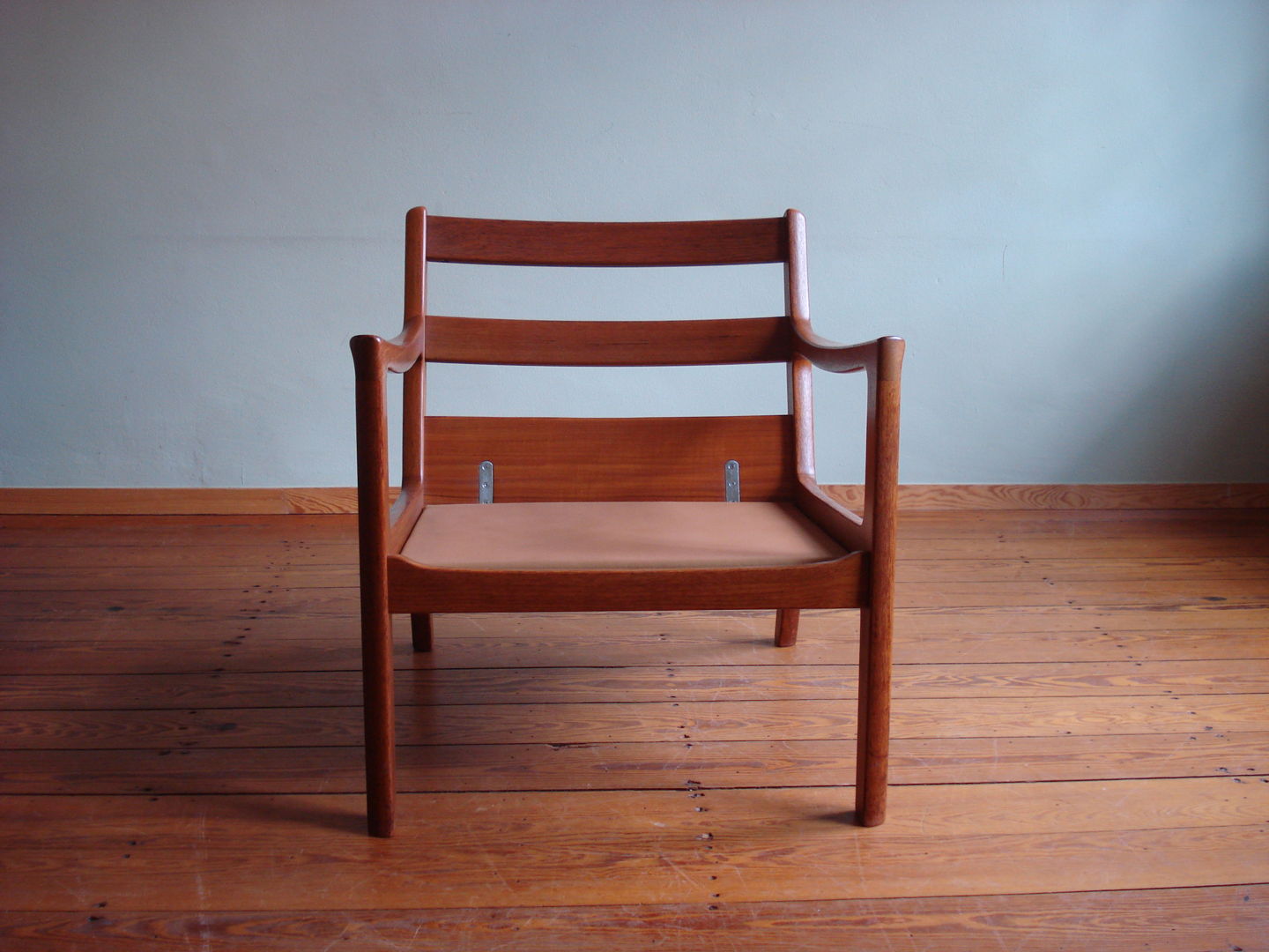 Danish vintage armchair by Ole Wanscher for Poul Jeppesen
