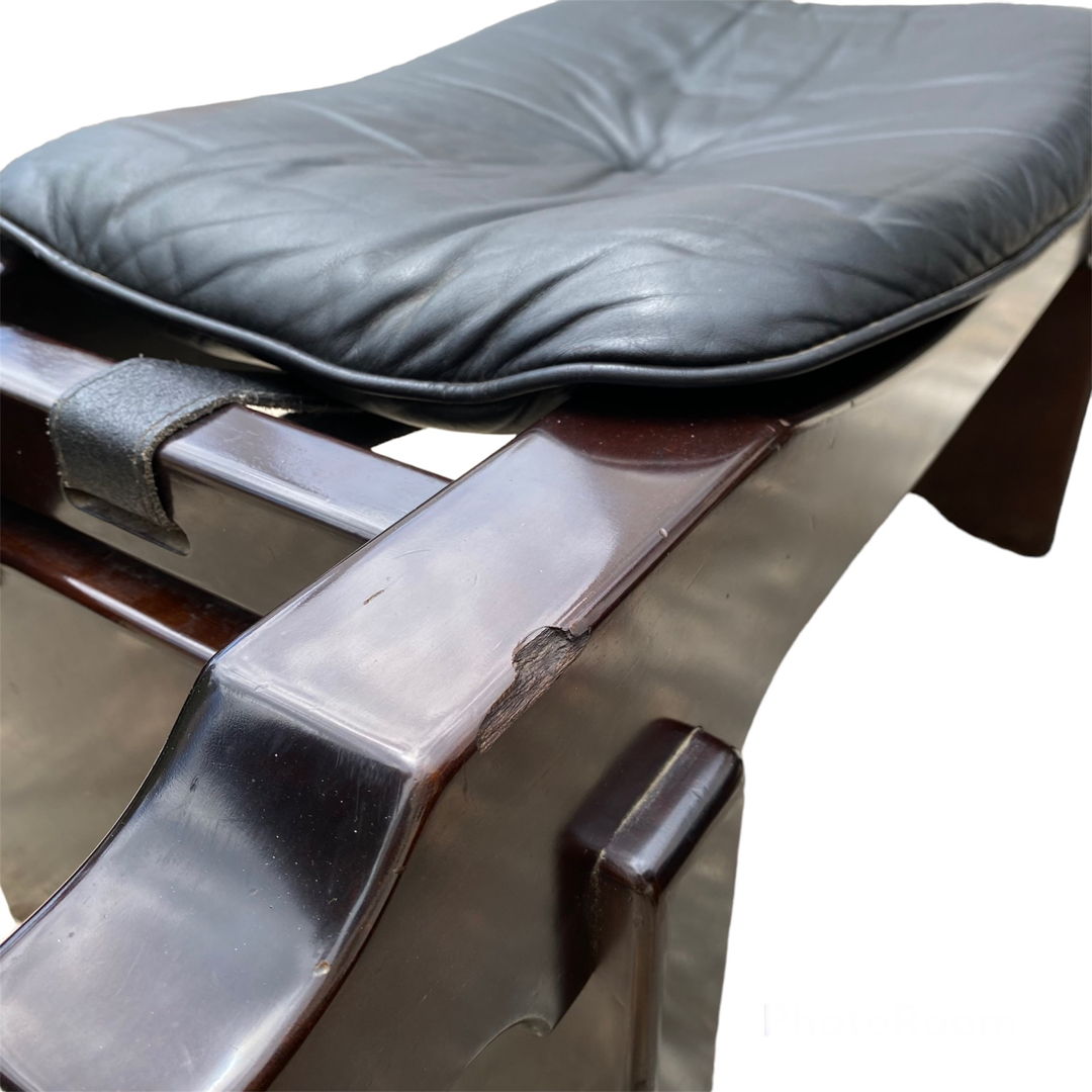 Luciano Frigerio "Ussaro" Armachair and Footrest