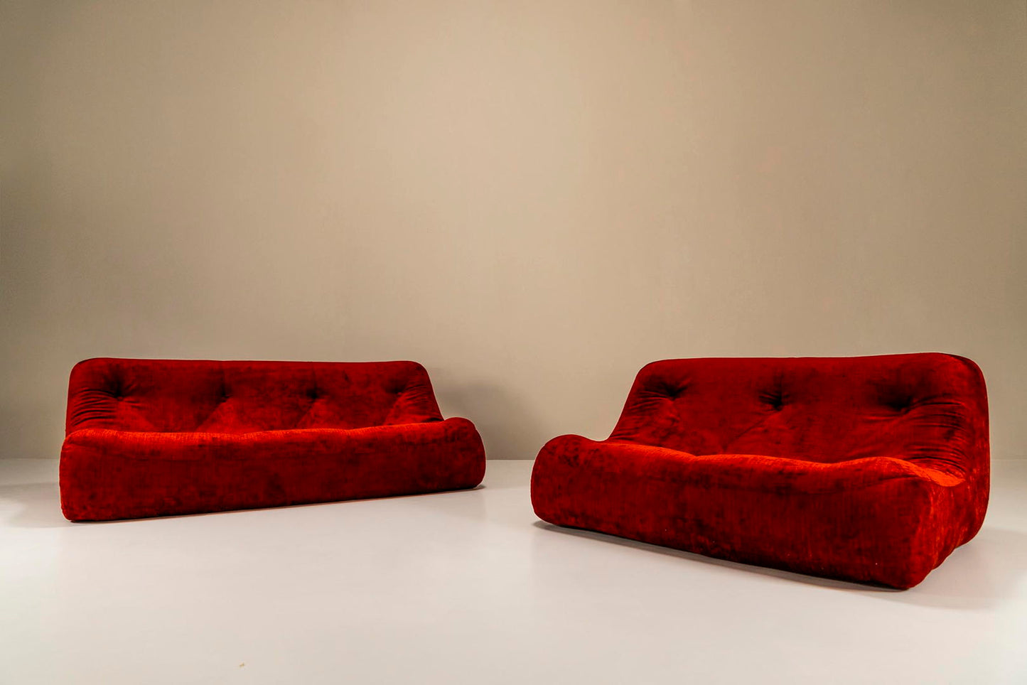 Three-seater And Two-Seater Model 'Kali' By Michel Ducaroy For Ligne Roset, France 1970s.