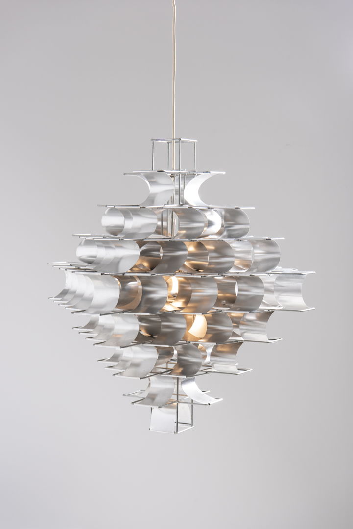 ‘Cassiopé’ pendant light designed by French industrial designer Max Sauze.