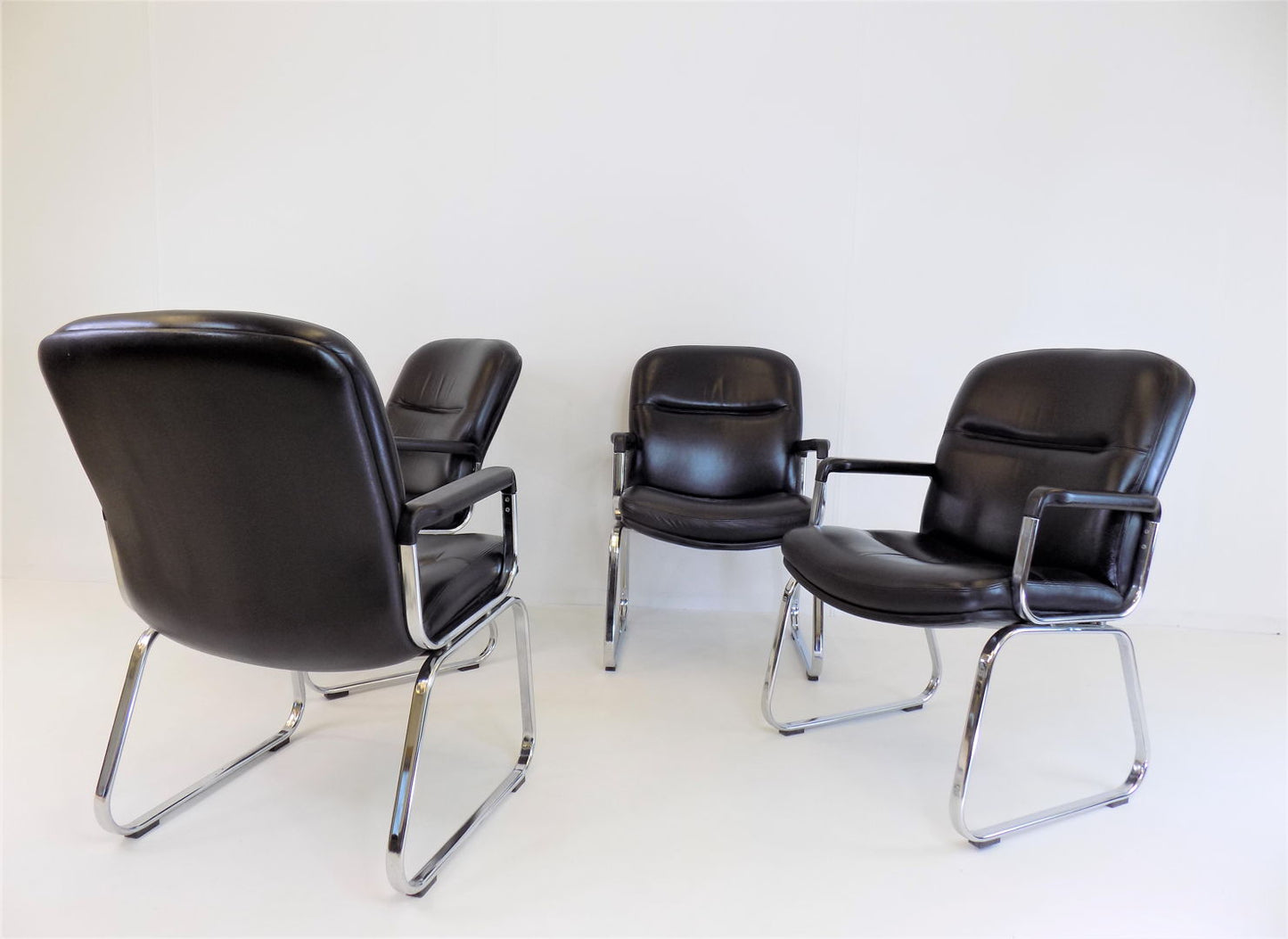 Set of 4 leather office chairs by Grahl