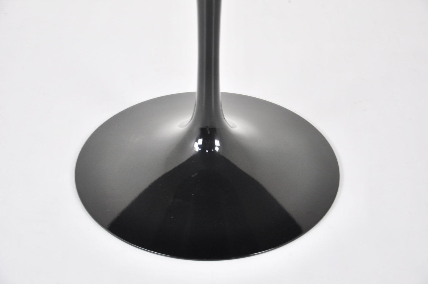 Black dining table by Eero Saarinen for Knoll, 2010