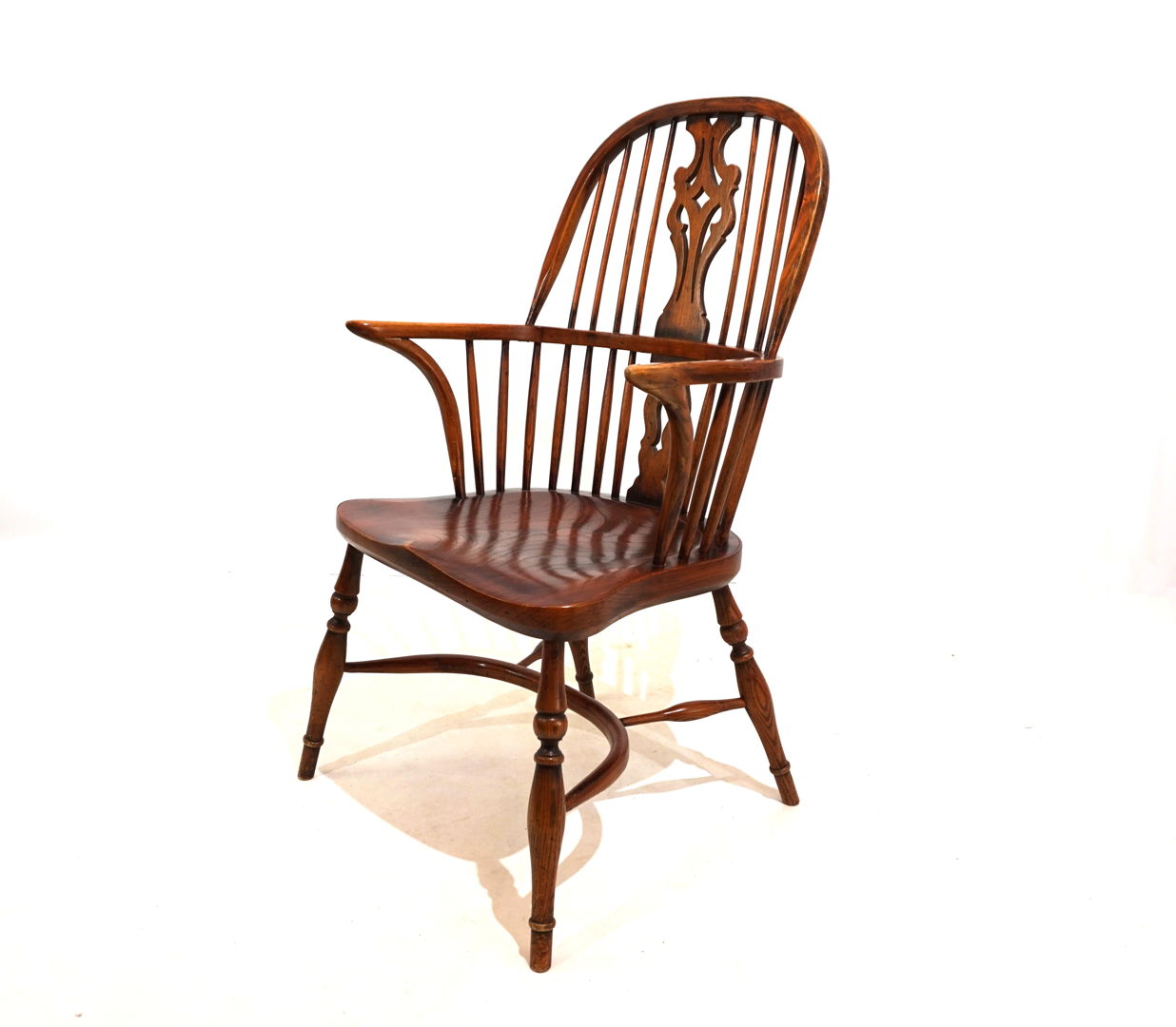 English Windsor chair with armrests