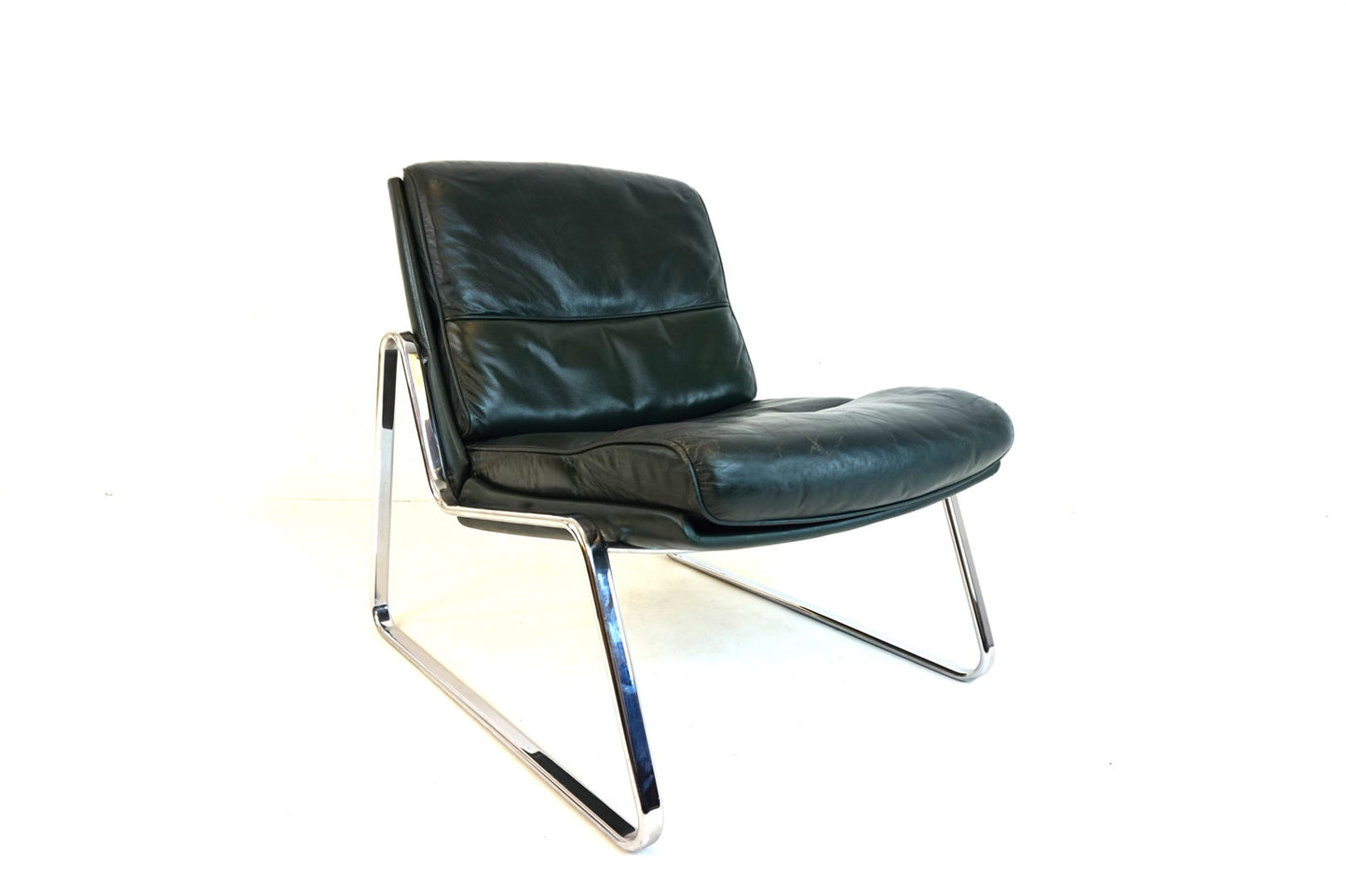 Set of 2 Drabert leather lounge chairs by Gerd Lange