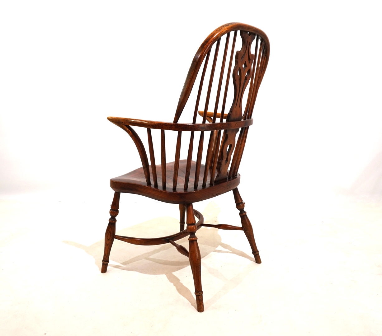 English Windsor chair with armrests