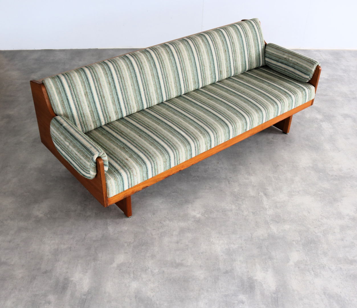 vintage sofa | bank | sofa bed | 60s | Swedish