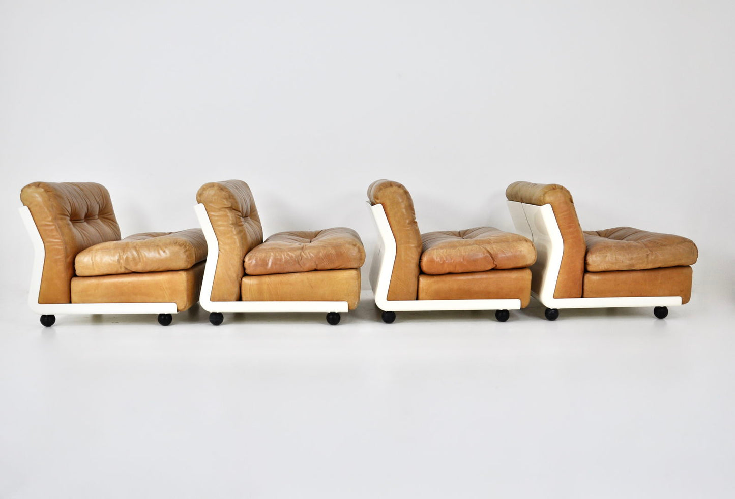 Amanta" armchairs by Mario Bellini for C&B Italia, 1960s set of 4