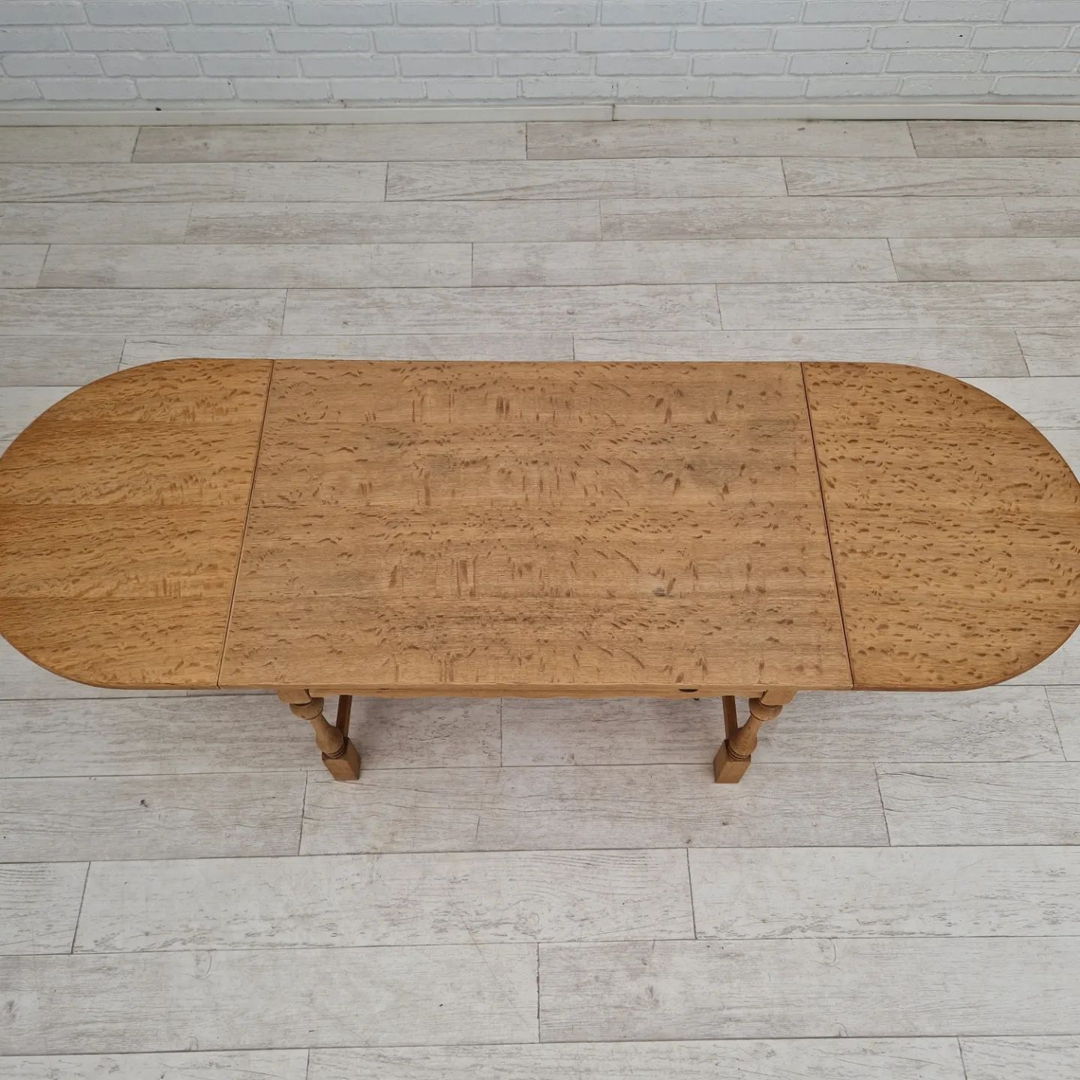 1970s, Danish design, coffee/sewing table, oak wood, original condition.