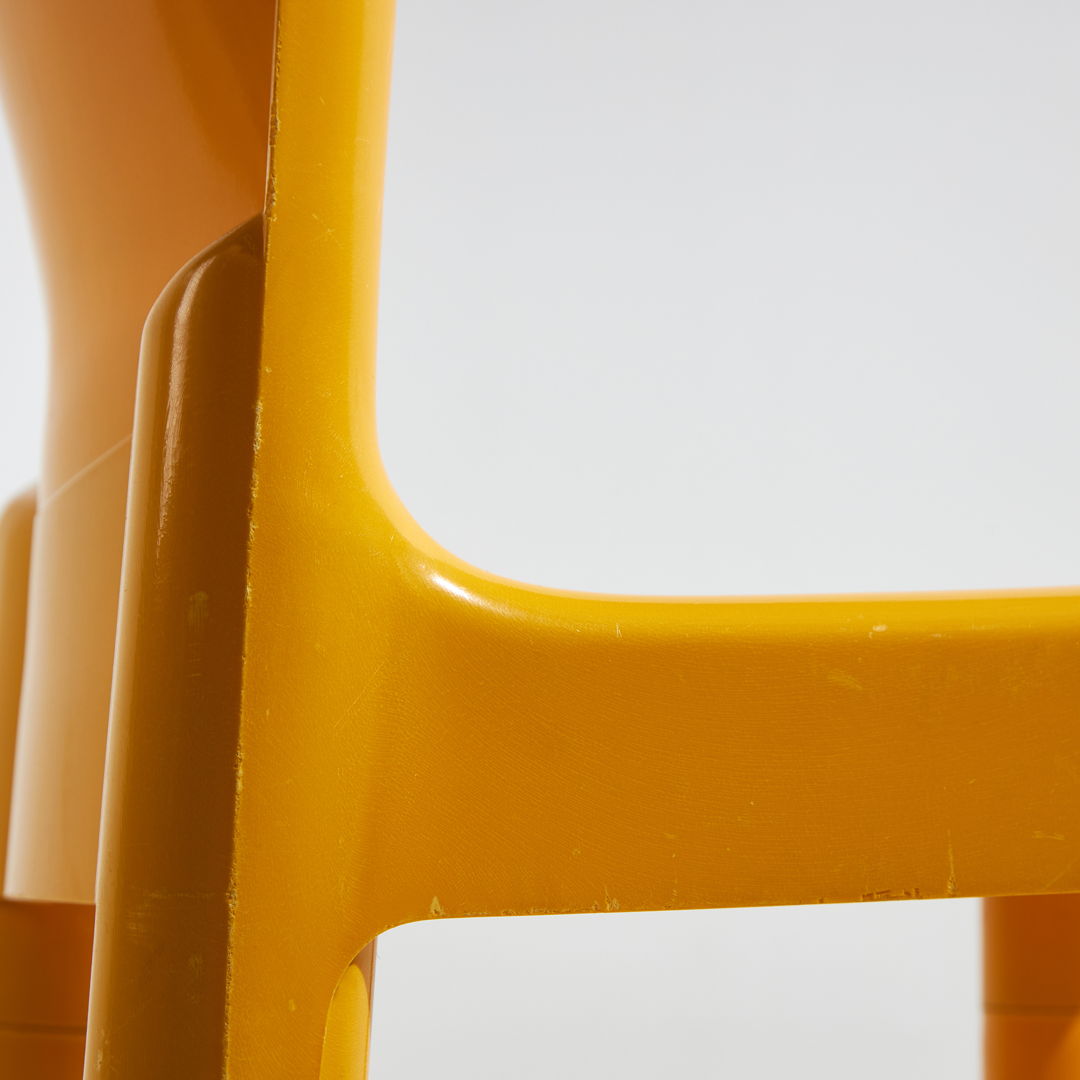 MODEL 4875 PLASTIC CHAIR BY CARLO BARTOLI FOR KARTELL