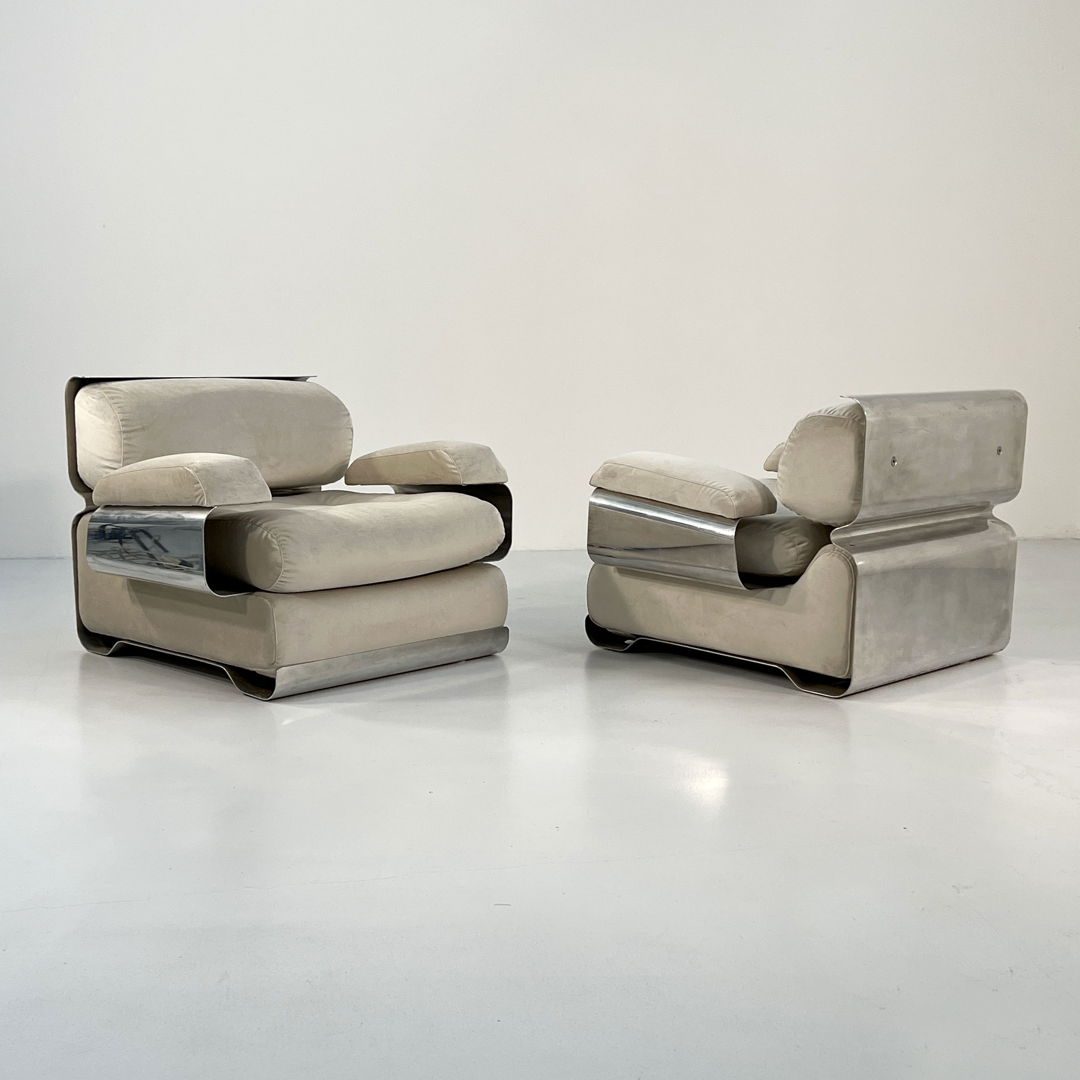 Pair of Armchairs by Gian Pietro Arosio for D.A.S, 1970s