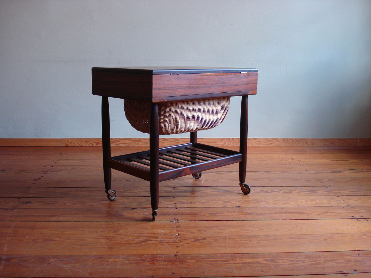 Sewing Table Model R101 for FDB Møbler by Ejvind A. Johansson