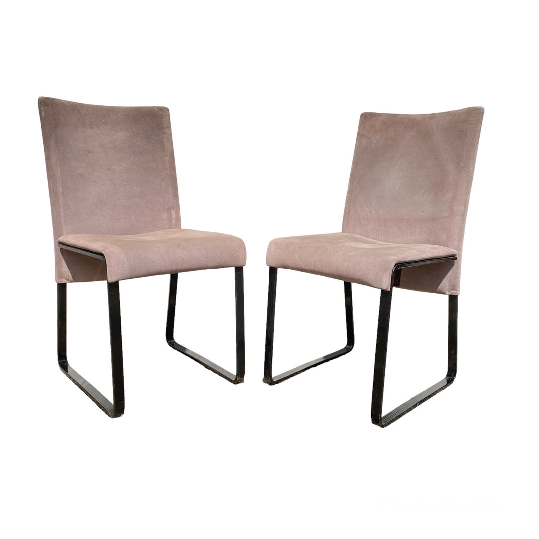 Set of 2 "Ealing" leather chairs by Giovanni Offredi for Saporiti