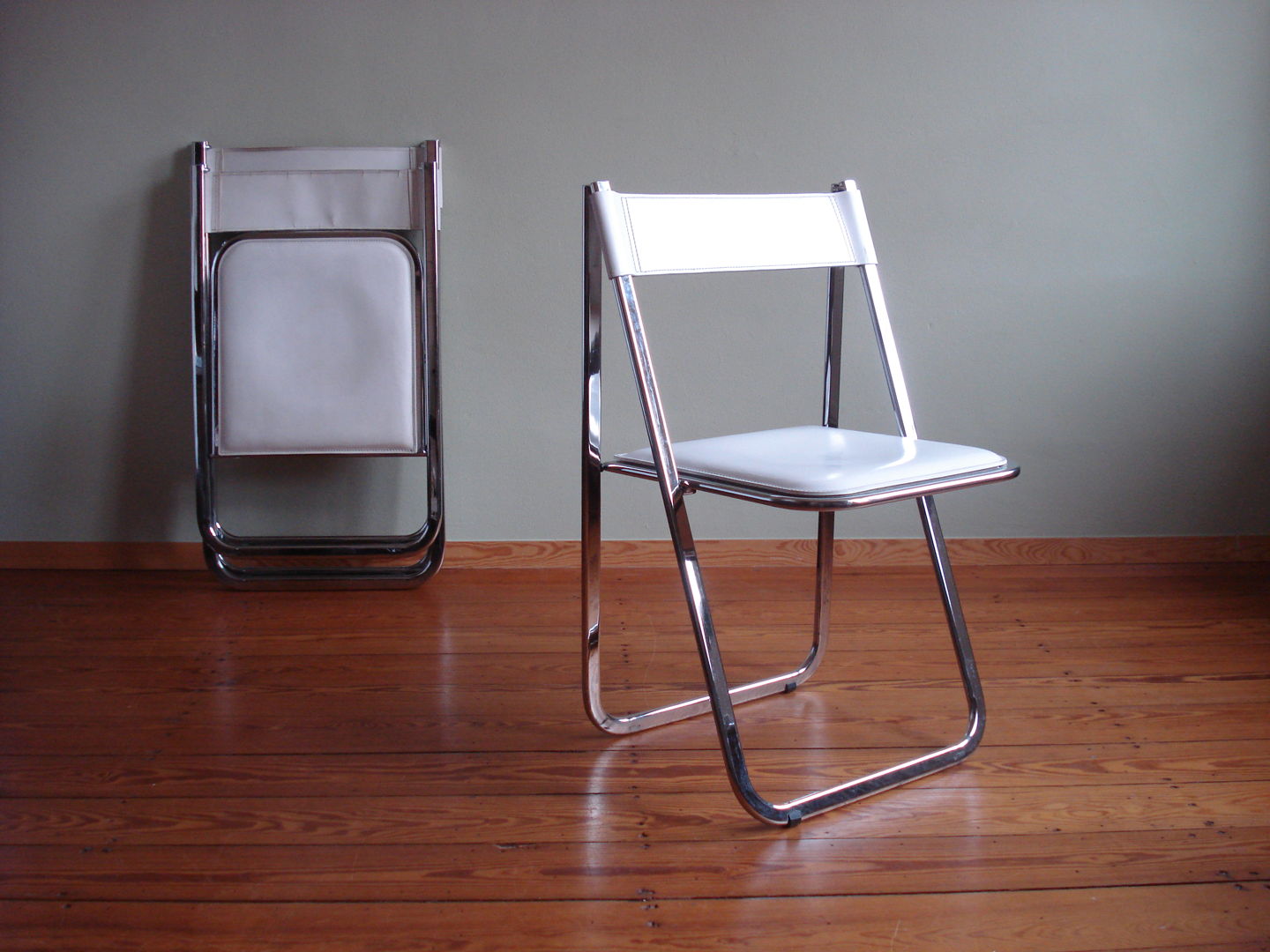 Italian Leather Folding Chairs "Tamara" by Arrben, 1970s