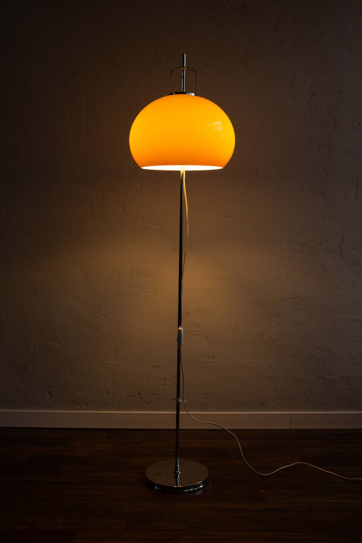 Space Age Italian Meblo Floor Lamp by Guzzini Team, 1970s