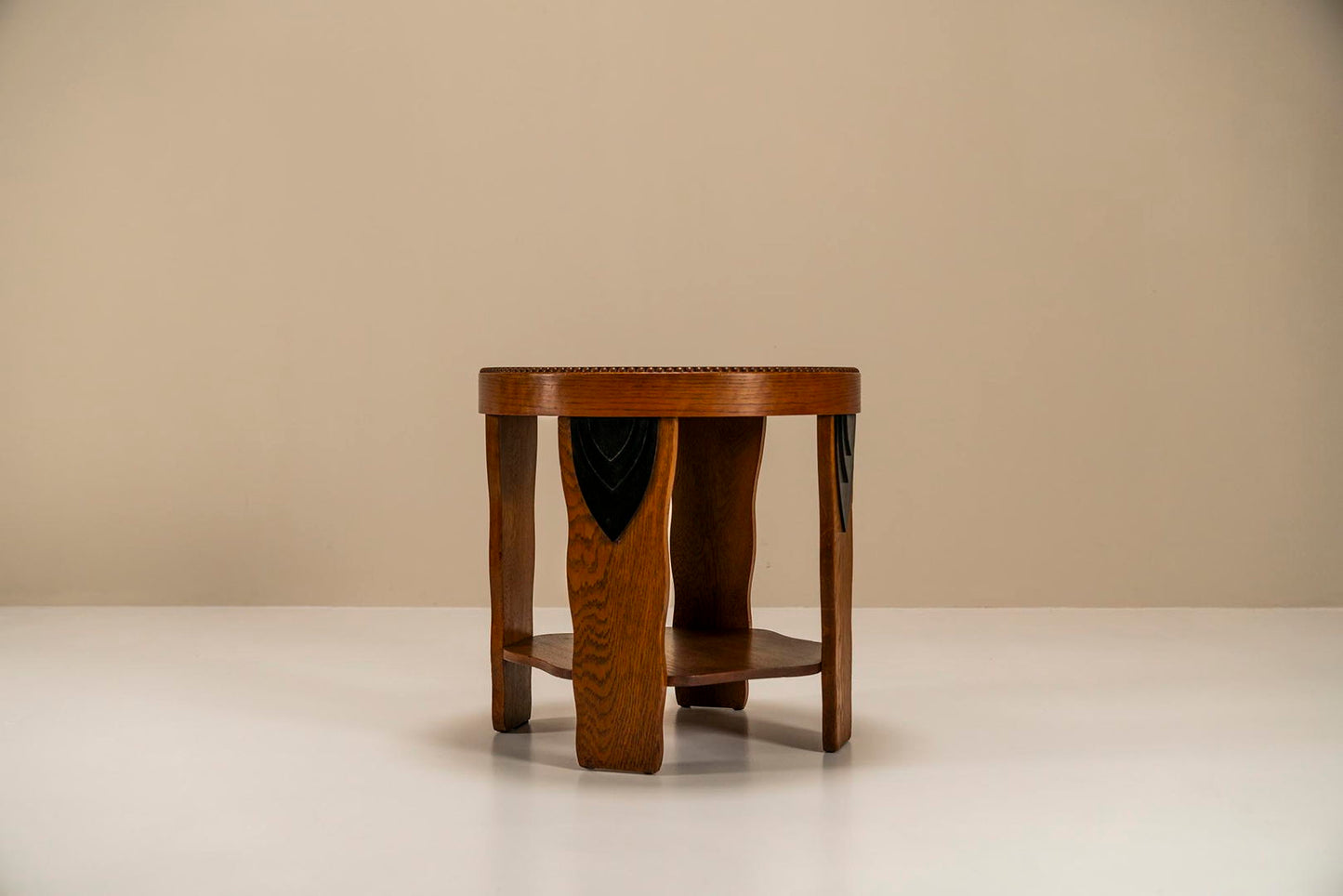 Amsterdam School Round Side Table In Oak And Macassar, Netherlands 1930s