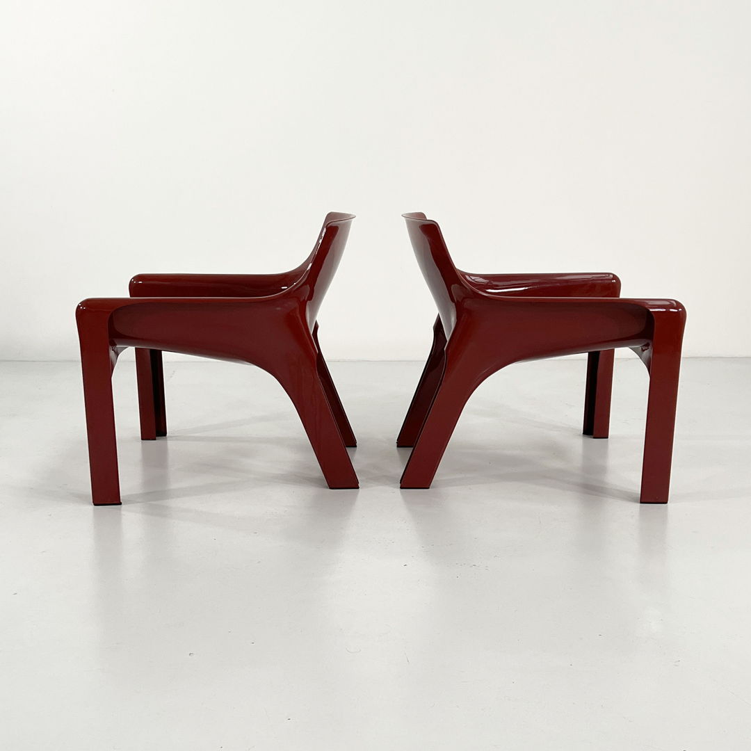 Pair of Burgundy Vicario Lounge Chair by Vico Magistretti for Artemide, 1970s