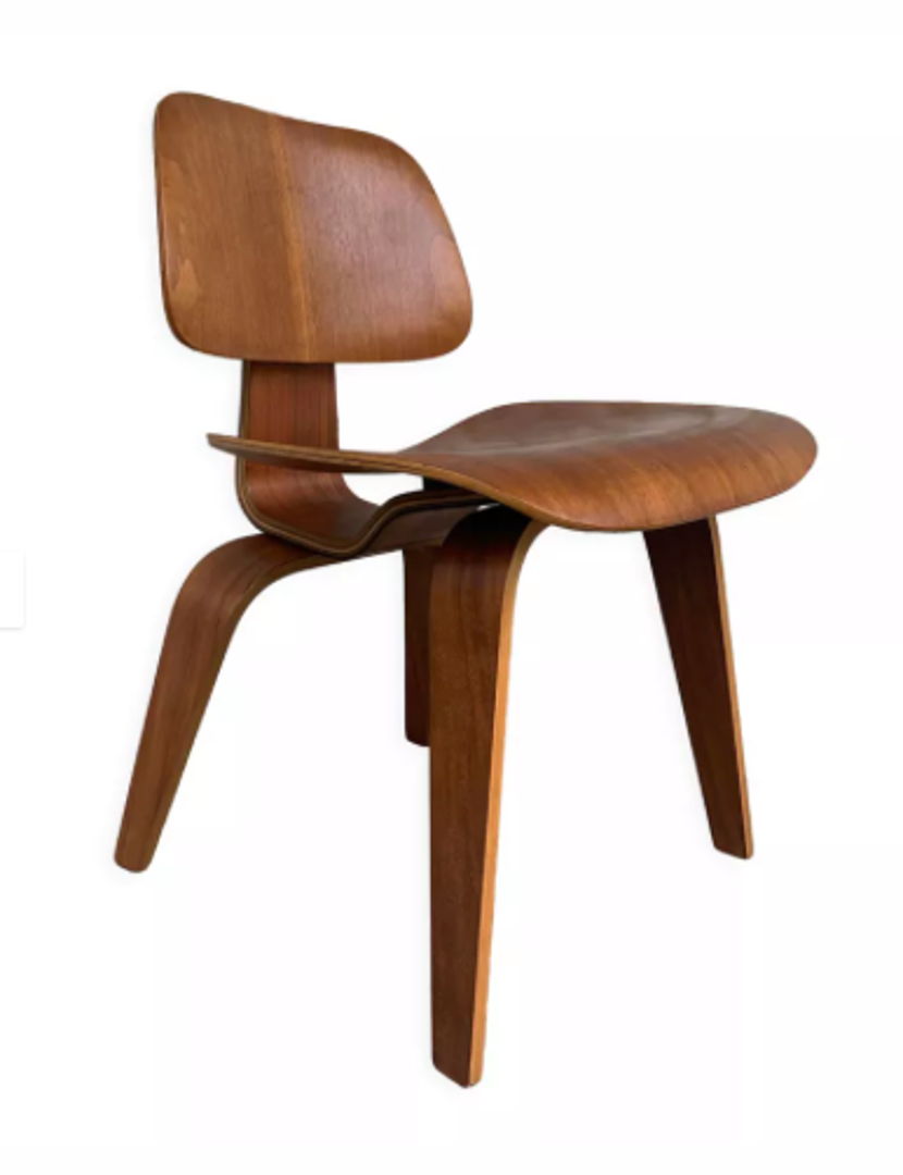 Walnut DCW Chair by Charles & Ray Eames for Herman Miller, 1950