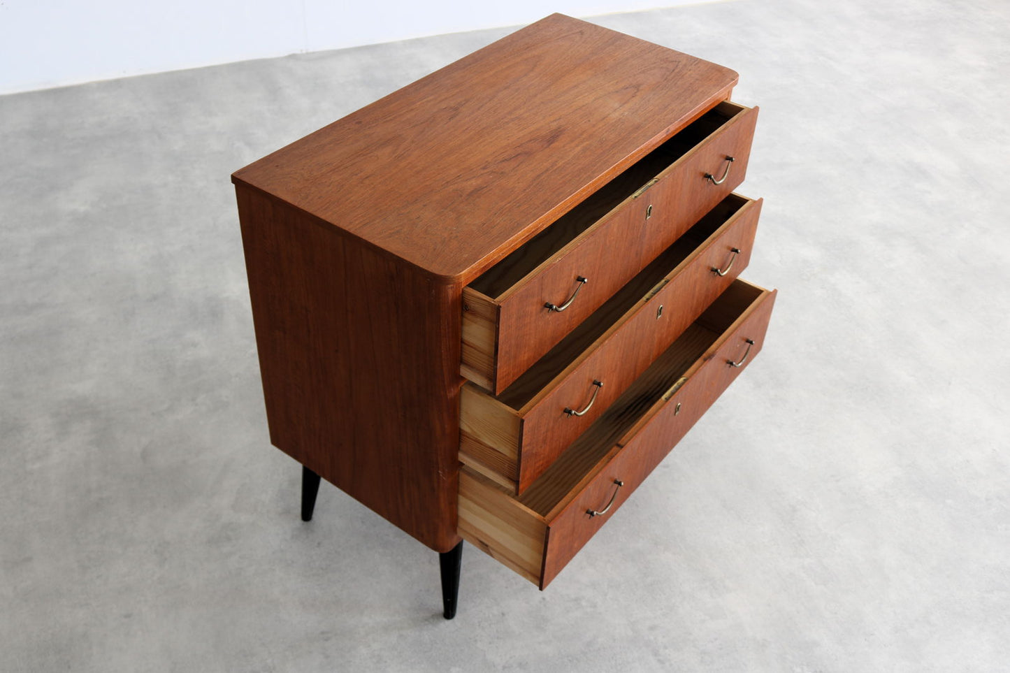 vintage chest of drawers | locker | 60s | Swedish