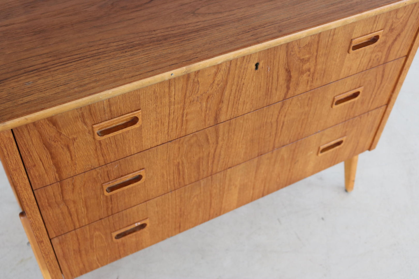 vintage chest of drawers | cabinet | 60s | Sweden