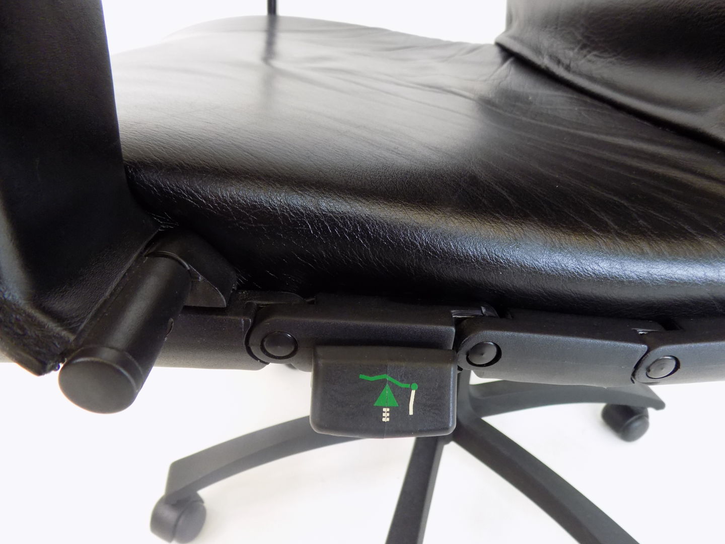 Antropovarius Desk Chair by FA Porsche for Poltrona Frau