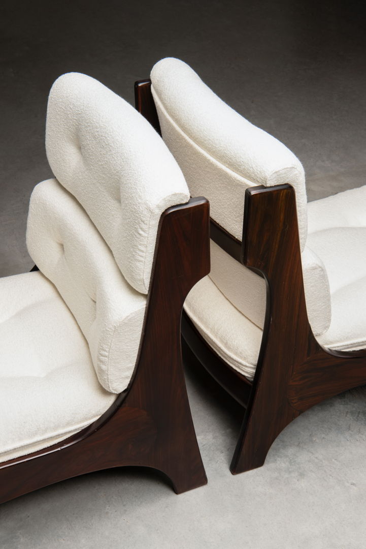 A PAIR OF ITALIAN EASY CHAIRS CLAUDIO SALOCCHI FOR SORMANI