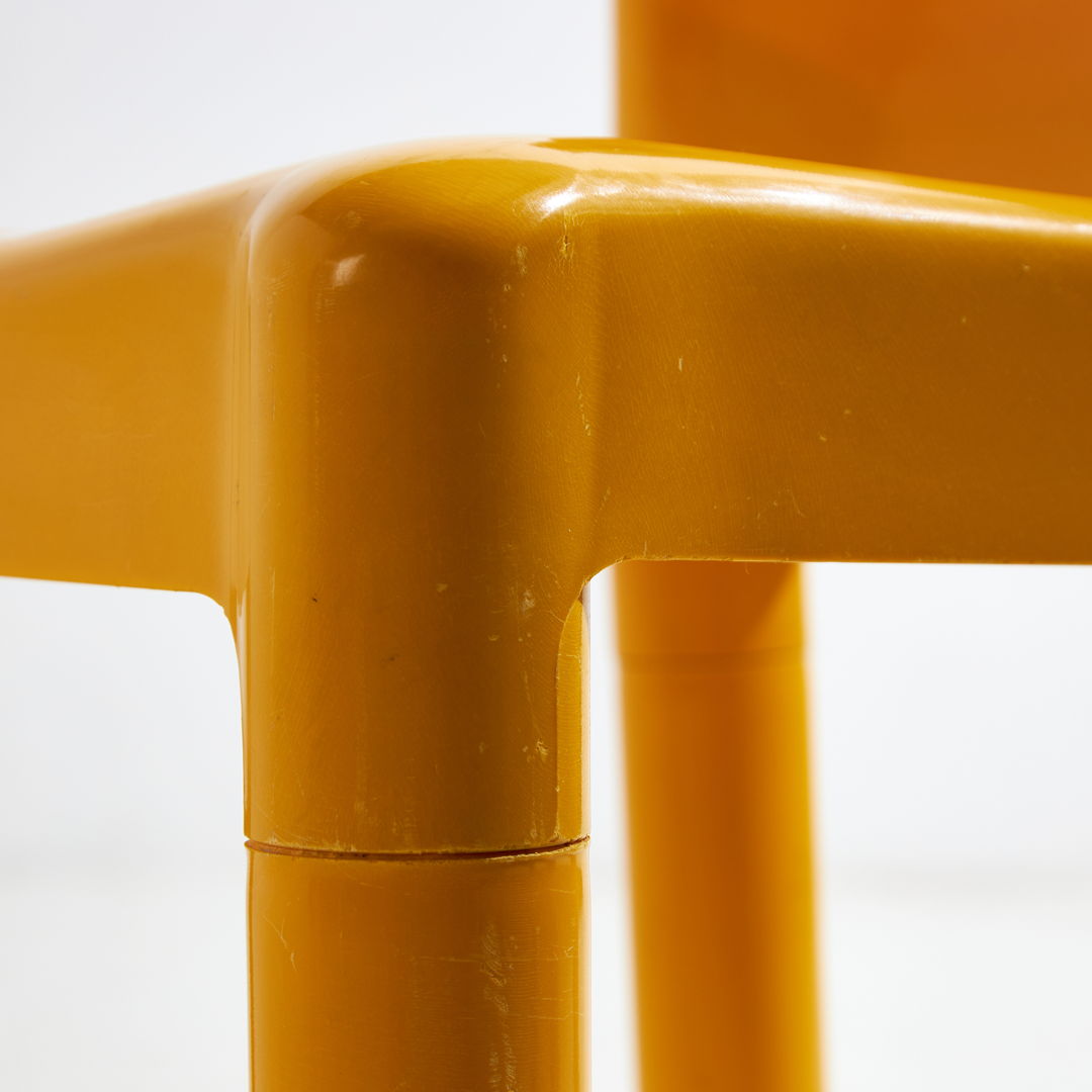 MODEL 4875 PLASTIC CHAIR BY CARLO BARTOLI FOR KARTELL