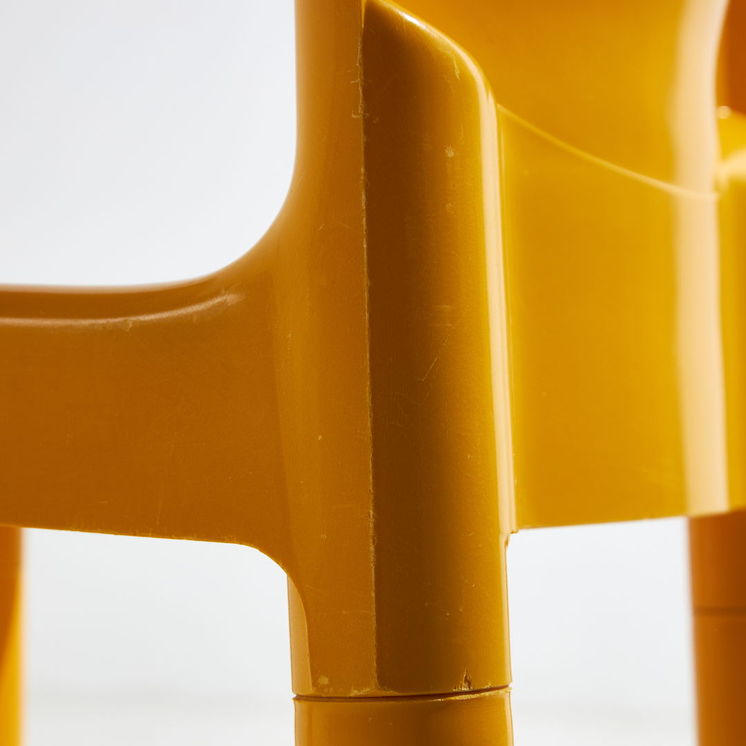 MODEL 4875 PLASTIC CHAIR BY CARLO BARTOLI FOR KARTELL