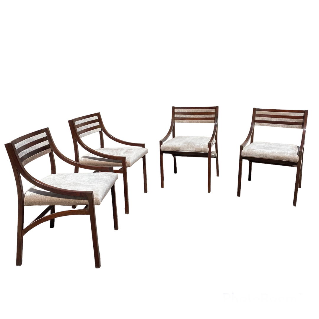 Set of 4 Chairs "110" designed by Ico Parisi for Cassina