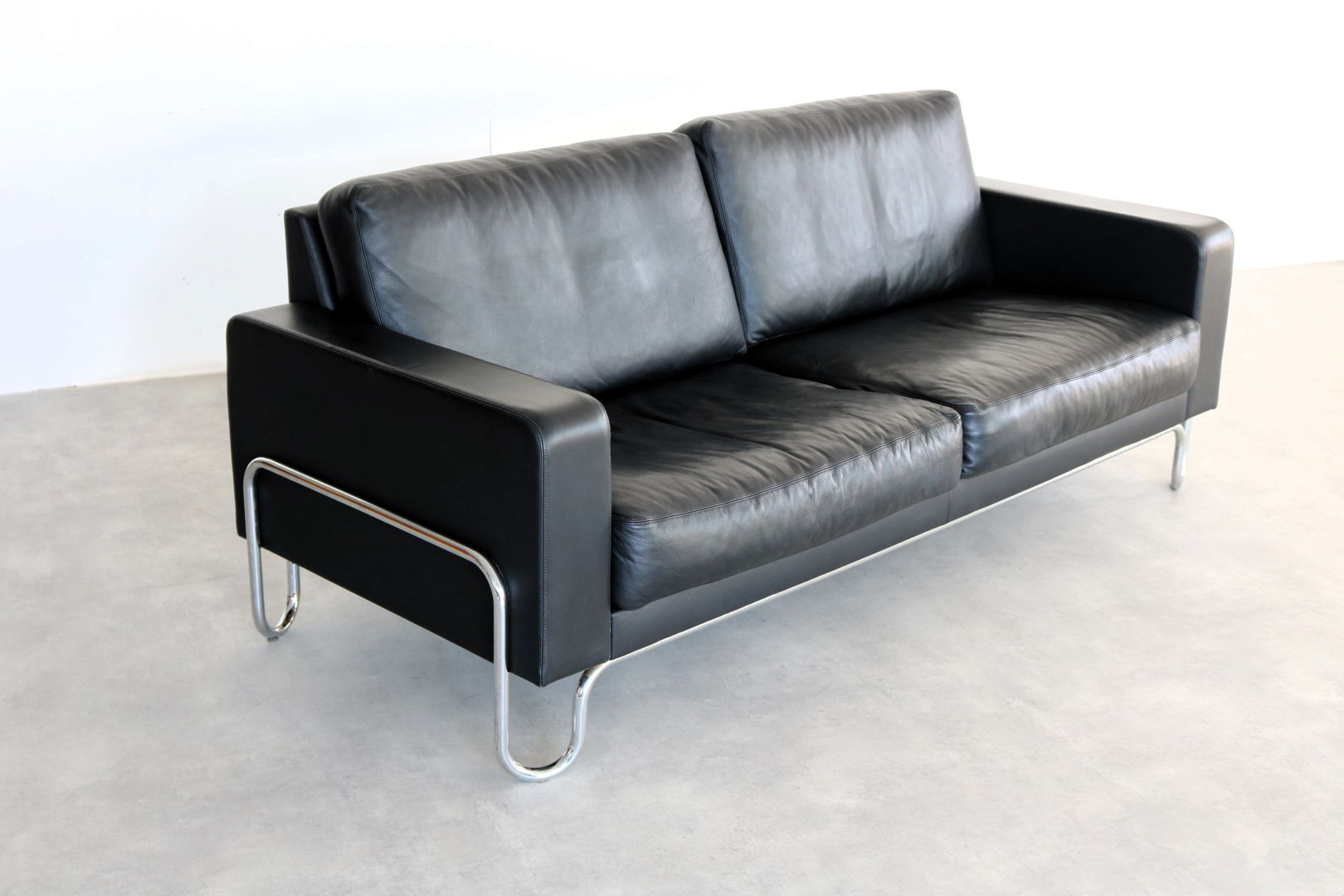 vintage sofa | design sofa | Gispen | AD-B3 – Mooiatti Japan