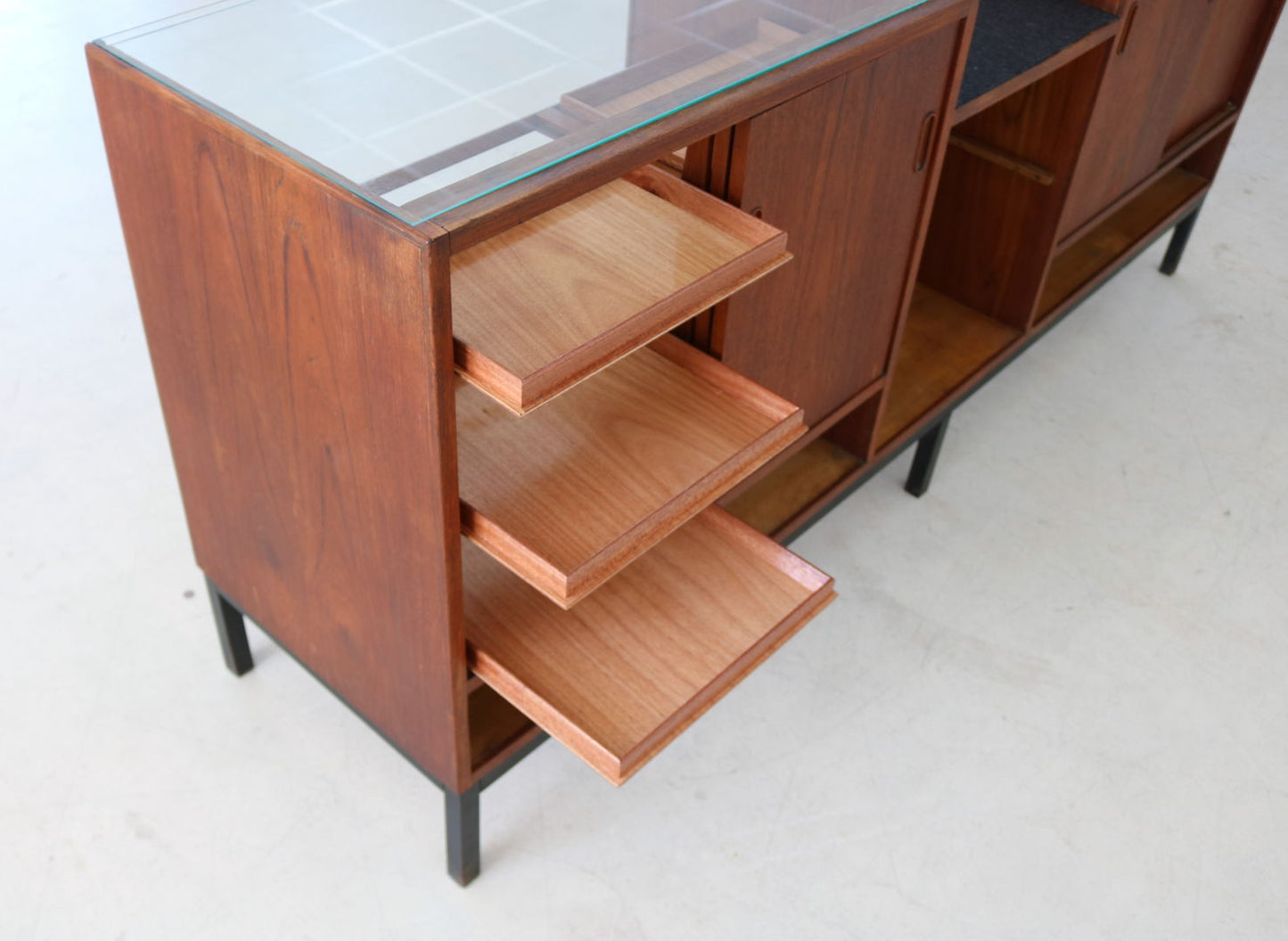 vintage counter | desk | display cabinet | 60s | Danish