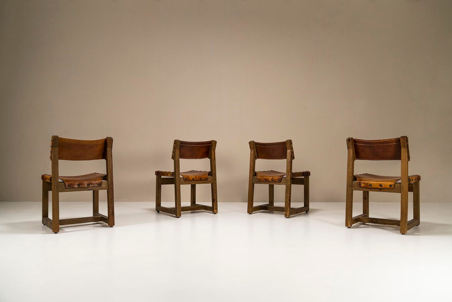 Biosca Set Of 4 Chairs In Pine And Cognac Saddle Leather, Spain 1960s