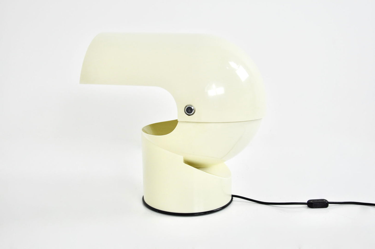 Large "Pileo-Mezzo" table lamp by Gae Aulenti for Artemide, 1970s