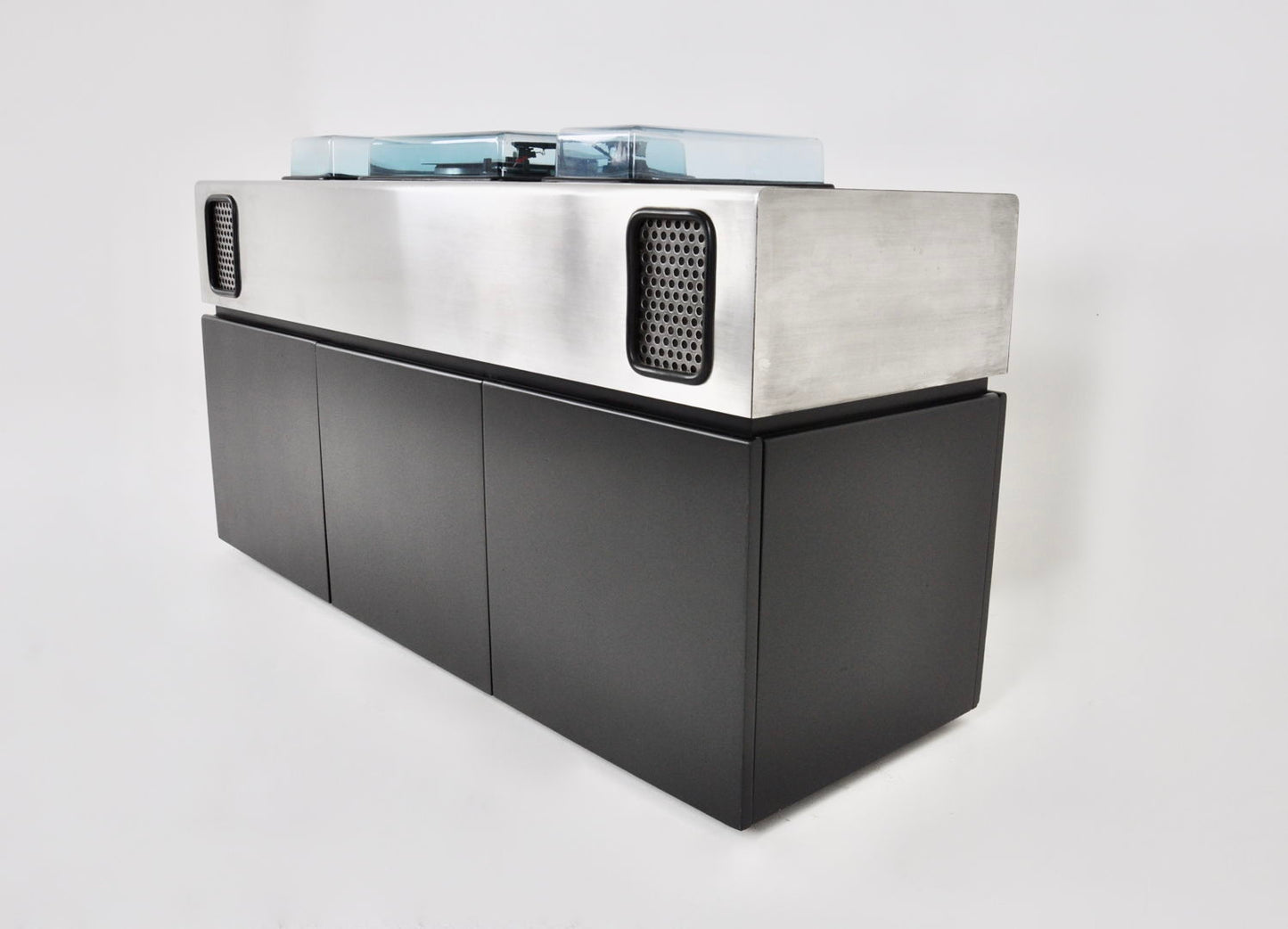 Batman stereo radio bar by Adalberto dal Lago & Adam Tihany for G. Rossi, 1970s