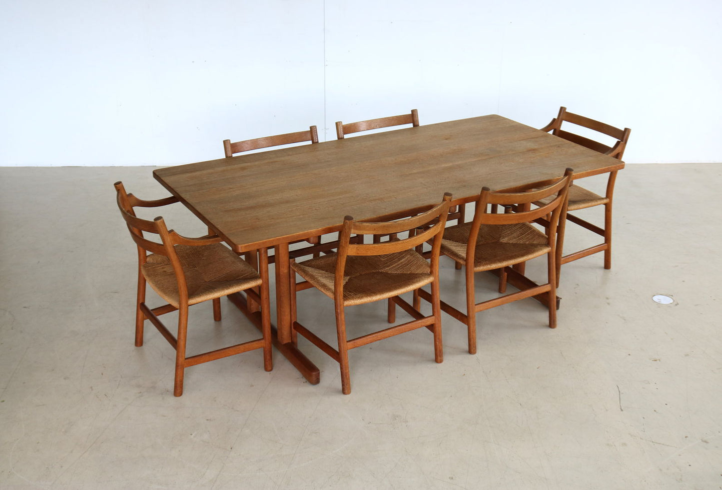 vintage dining room chairs | chairs | Hans Wegner | Danish