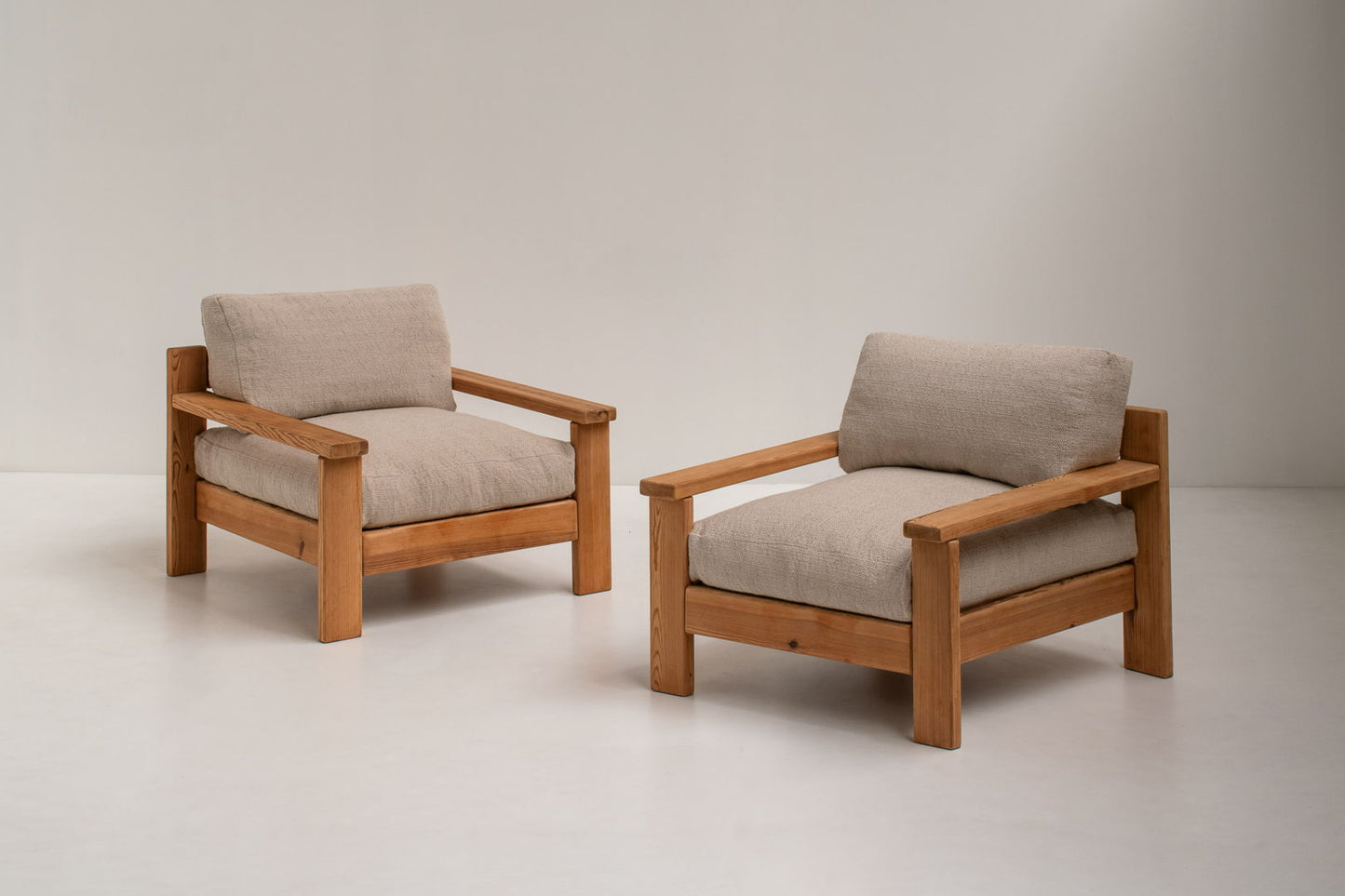 Minimalistic Mid-century Modern Lounge Chairs in Natural Wood, Italy, 1970s