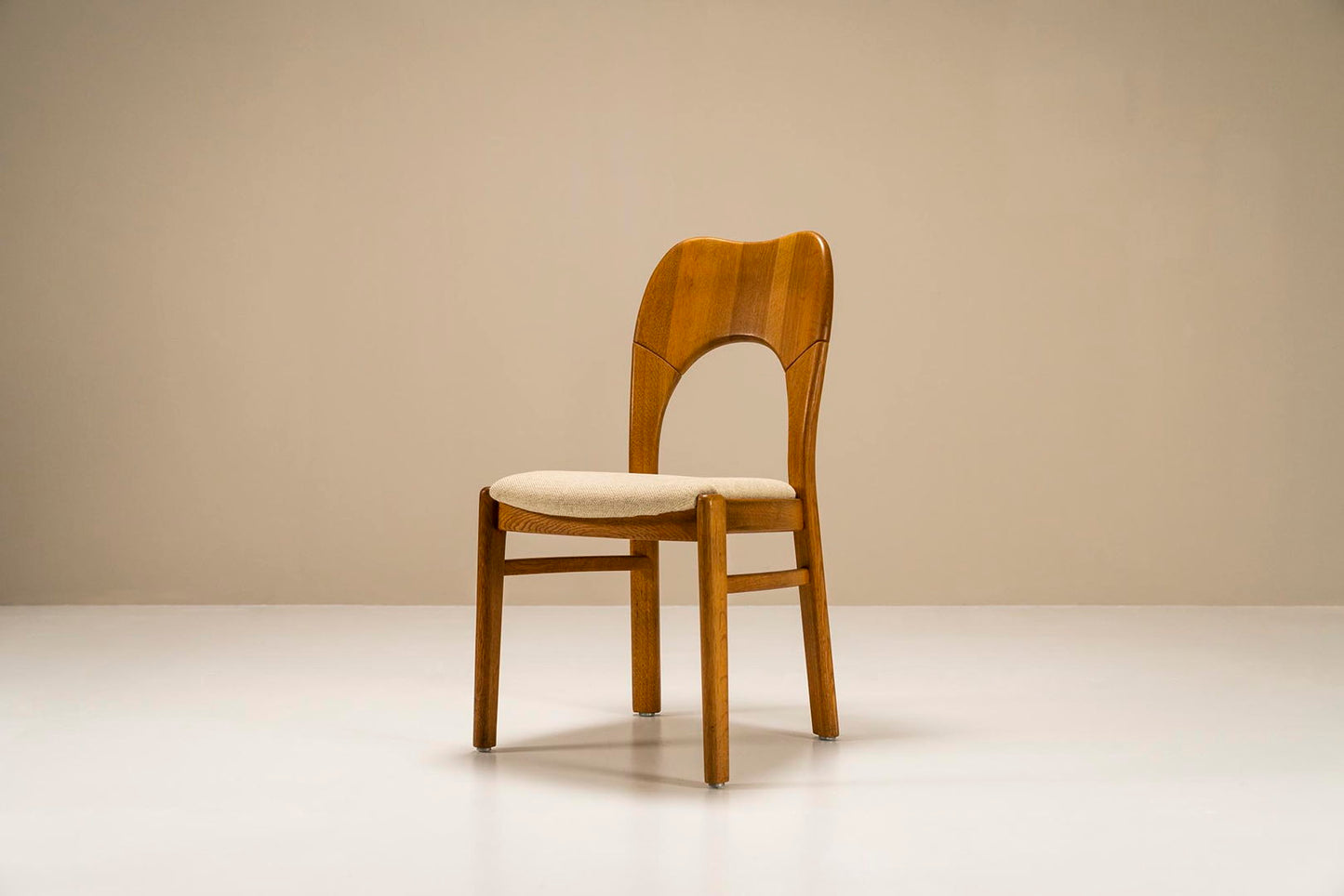 Set Of 8 Oak Dining Chairs In The Style Of Niels Koefoed, Denmark 1960s.