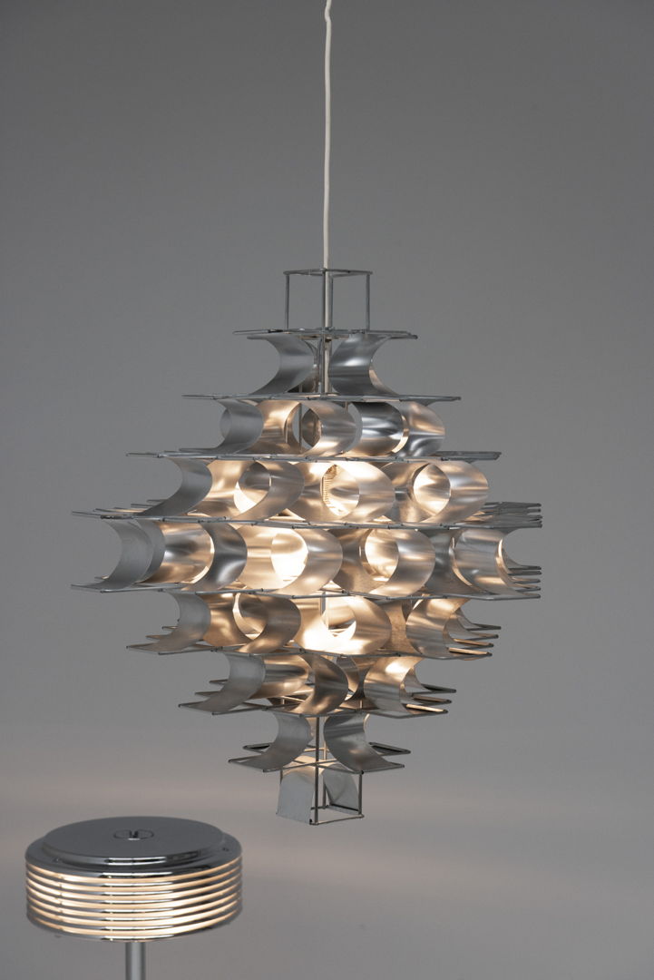 ‘Cassiopé’ pendant light designed by French industrial designer Max Sauze.