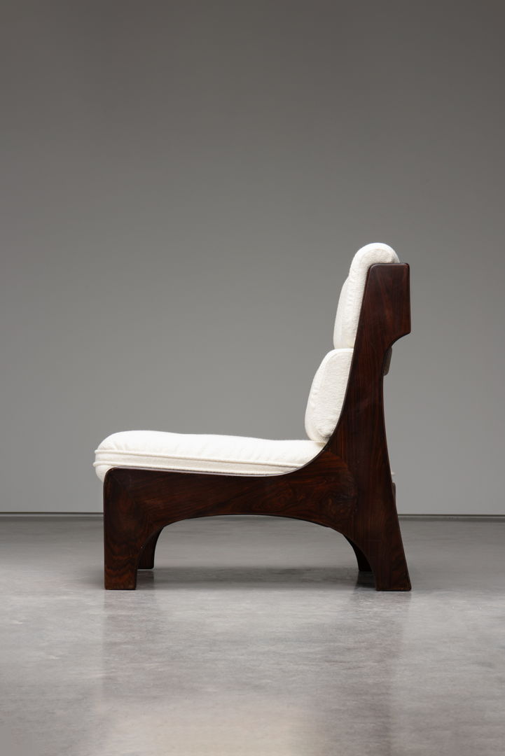 A PAIR OF ITALIAN EASY CHAIRS CLAUDIO SALOCCHI FOR SORMANI