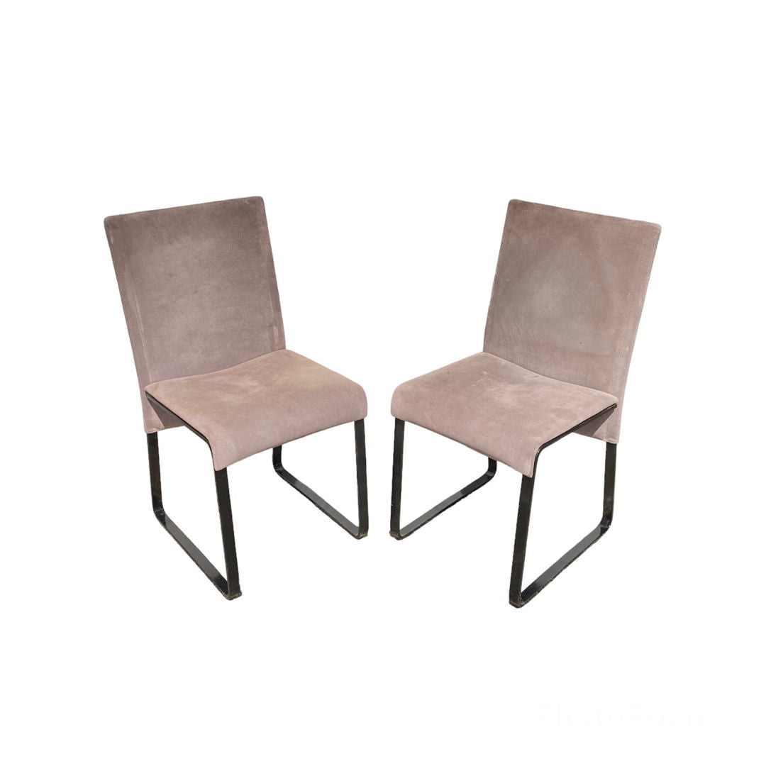 Set of 2 "Ealing" leather chairs by Giovanni Offredi for Saporiti