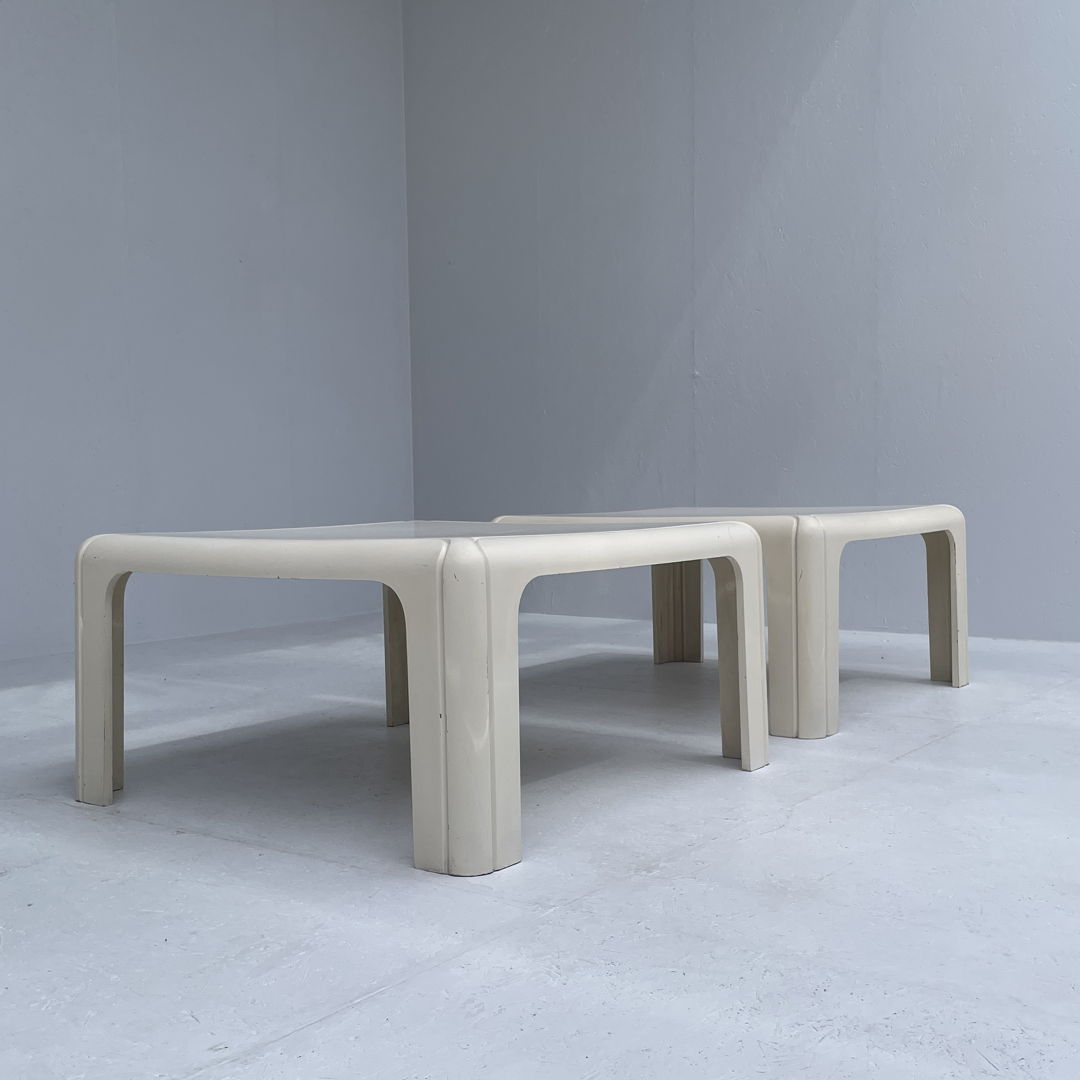 2x Kartell 4894 coffee table by Gae Aulenti