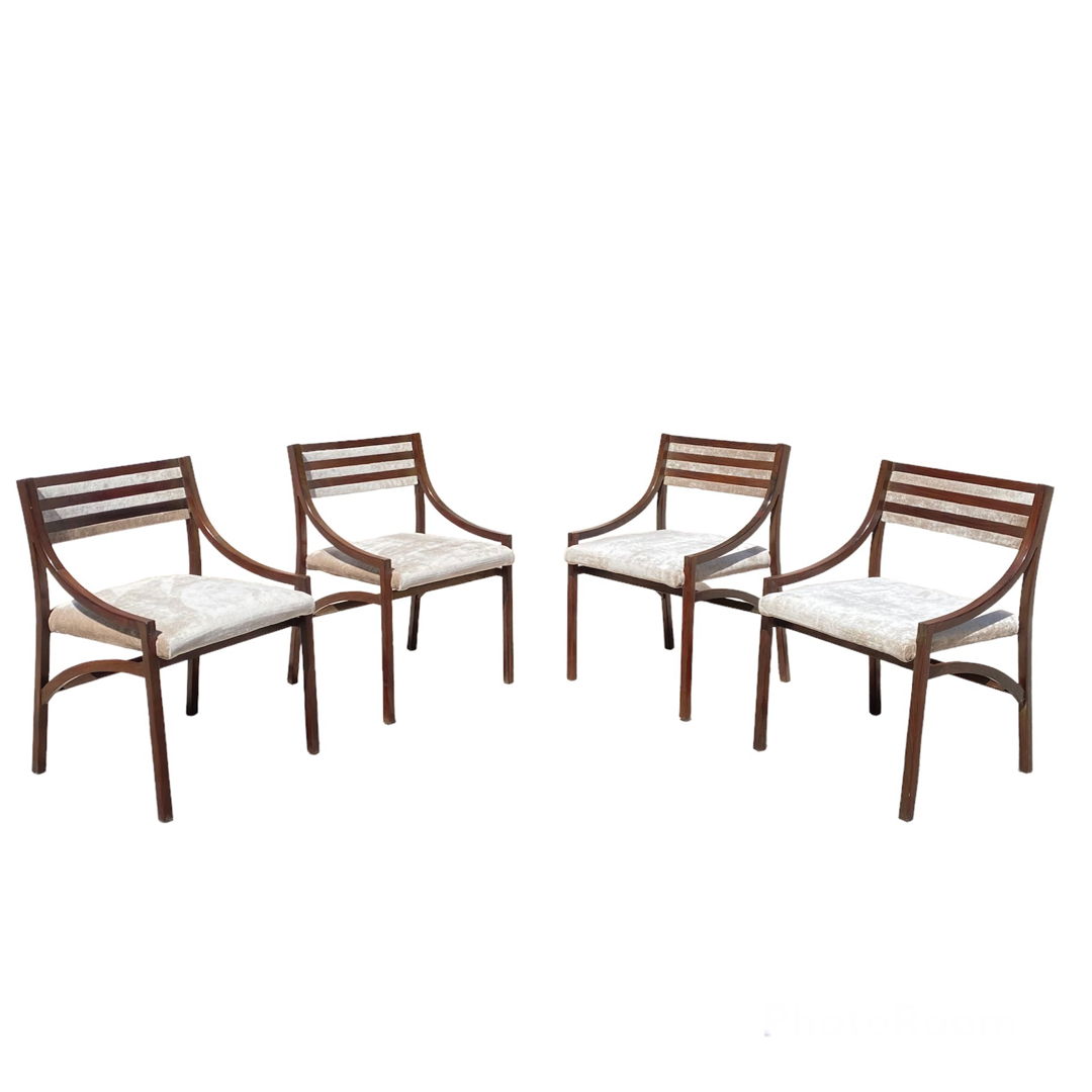 Set of 4 Chairs "110" designed by Ico Parisi for Cassina