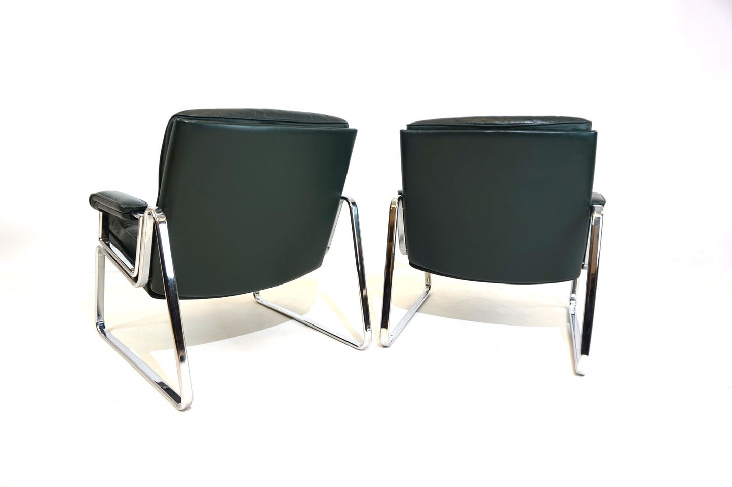 Set of 2 Drabert leather lounge chairs by Gerd Lange